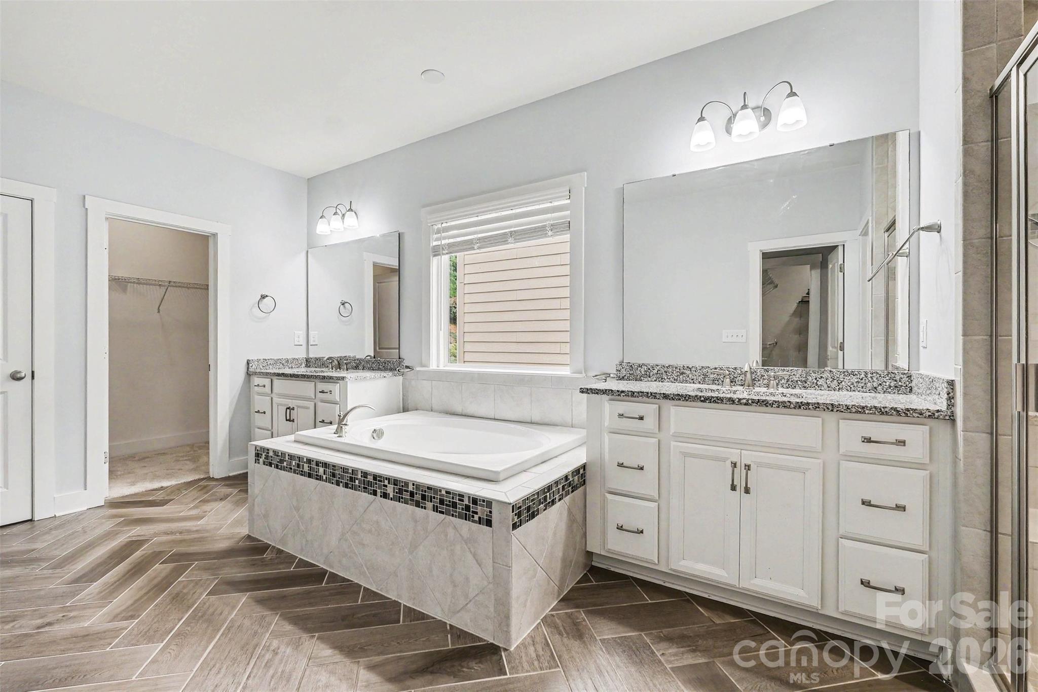 Primary bath with soaking tub - 162 Stibbs Cross Road, Mooresville