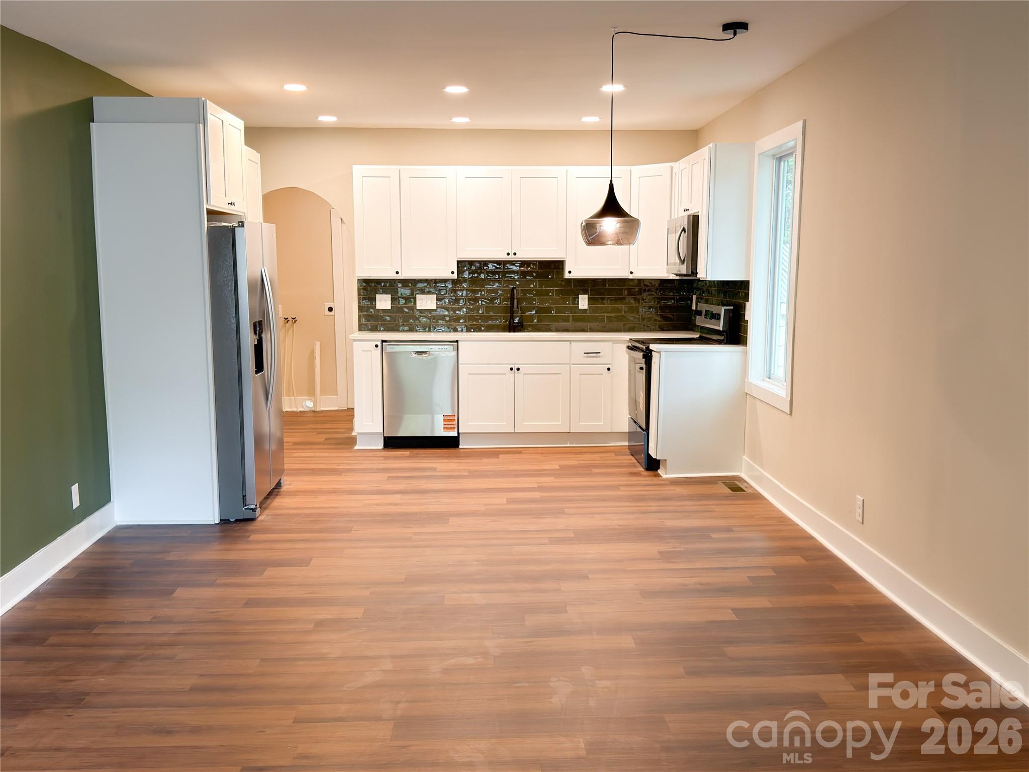Single Family Residence at 1904 Hemlock Avenue, Gastonia, photo 5 of 18