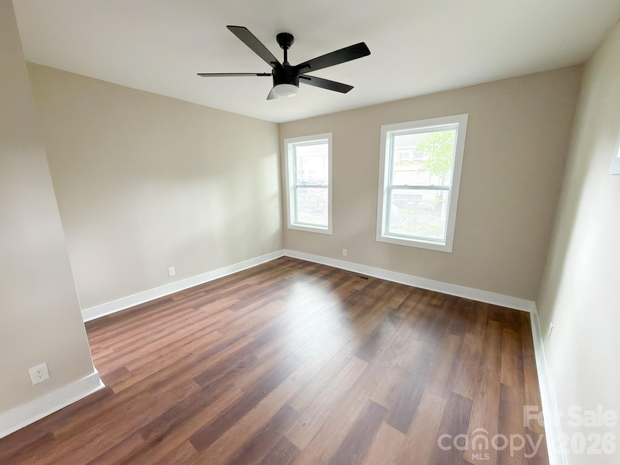 Single Family Residence at 1904 Hemlock Avenue, Gastonia, photo 15 of 18