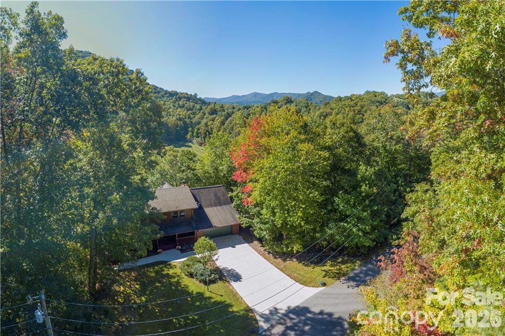 A home for all seasons! - 235 Timucua Trail, Waynesville