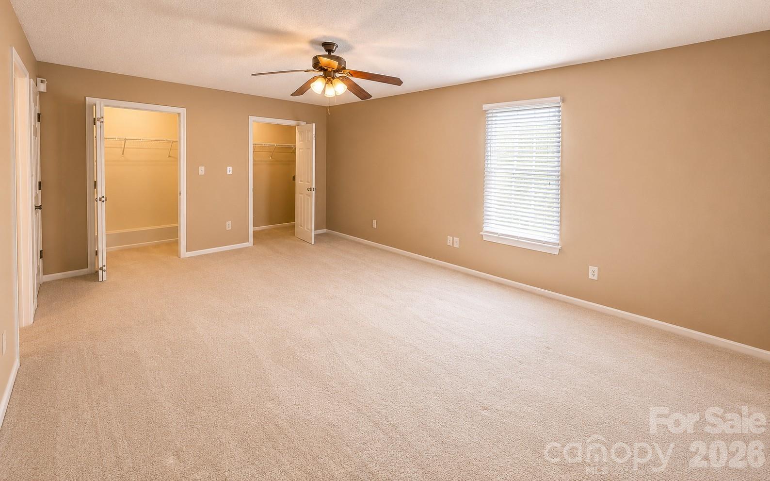 Townhouse at 603 29th Avenue NE, Hickory, photo 10 of 28