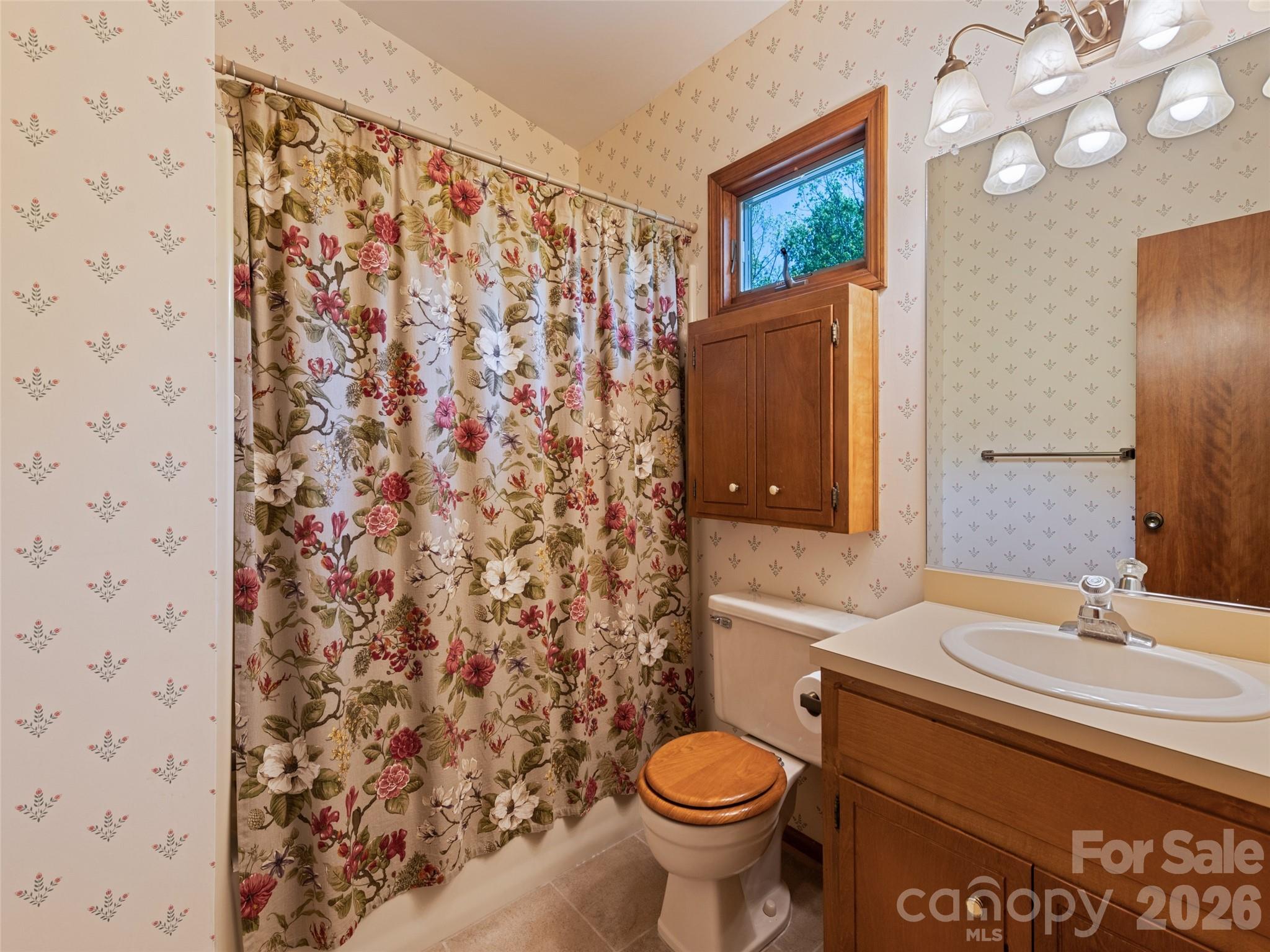 Townhouse at 600 Brandywine Road, Waynesville, photo 18 of 23