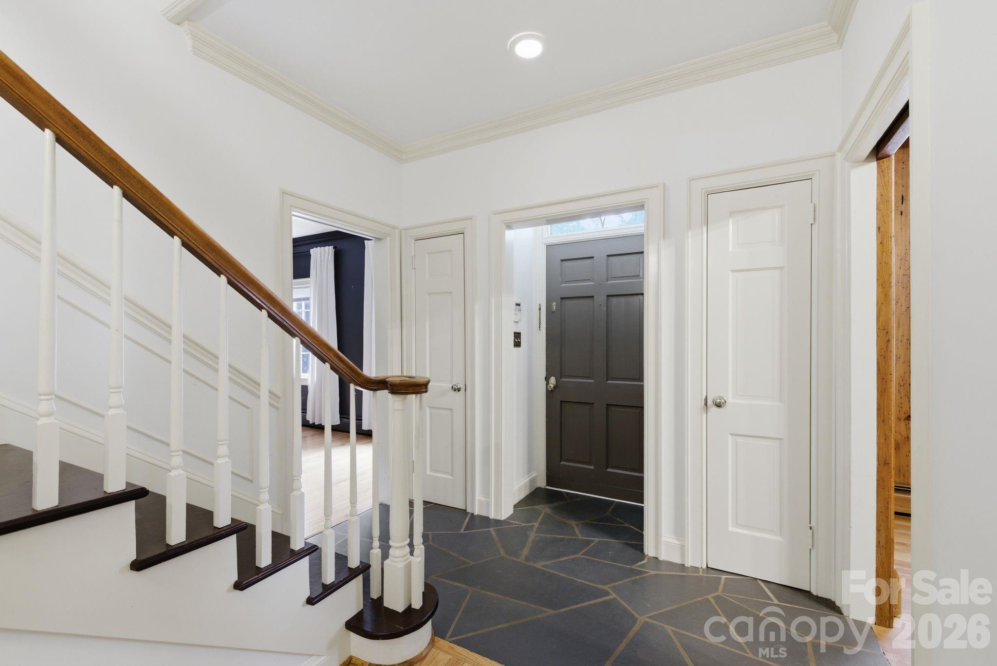 Single Family Residence at 330 Earlwood Road, Statesville, photo 11 of 48