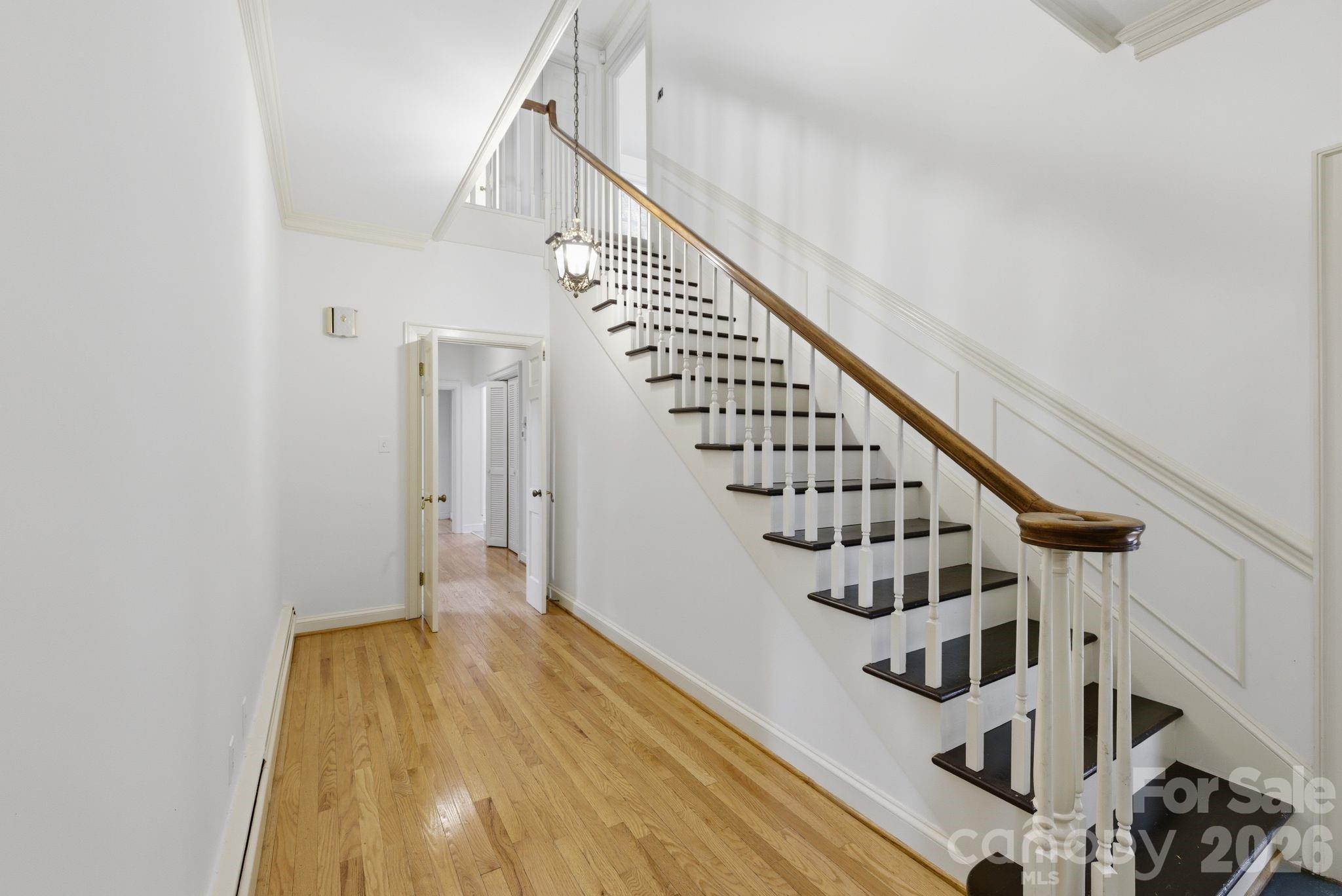 Single Family Residence at 330 Earlwood Road, Statesville, photo 12 of 48