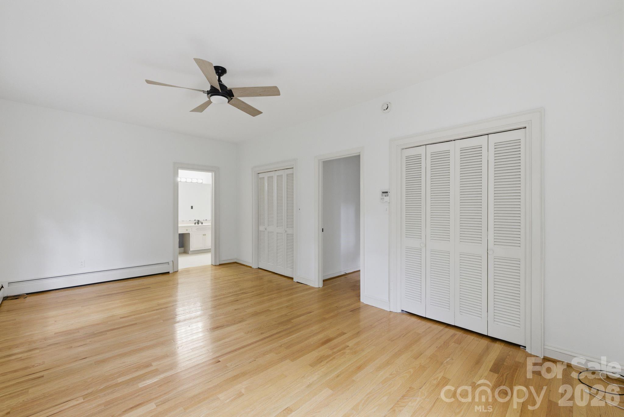 Single Family Residence at 330 Earlwood Road, Statesville, photo 19 of 48