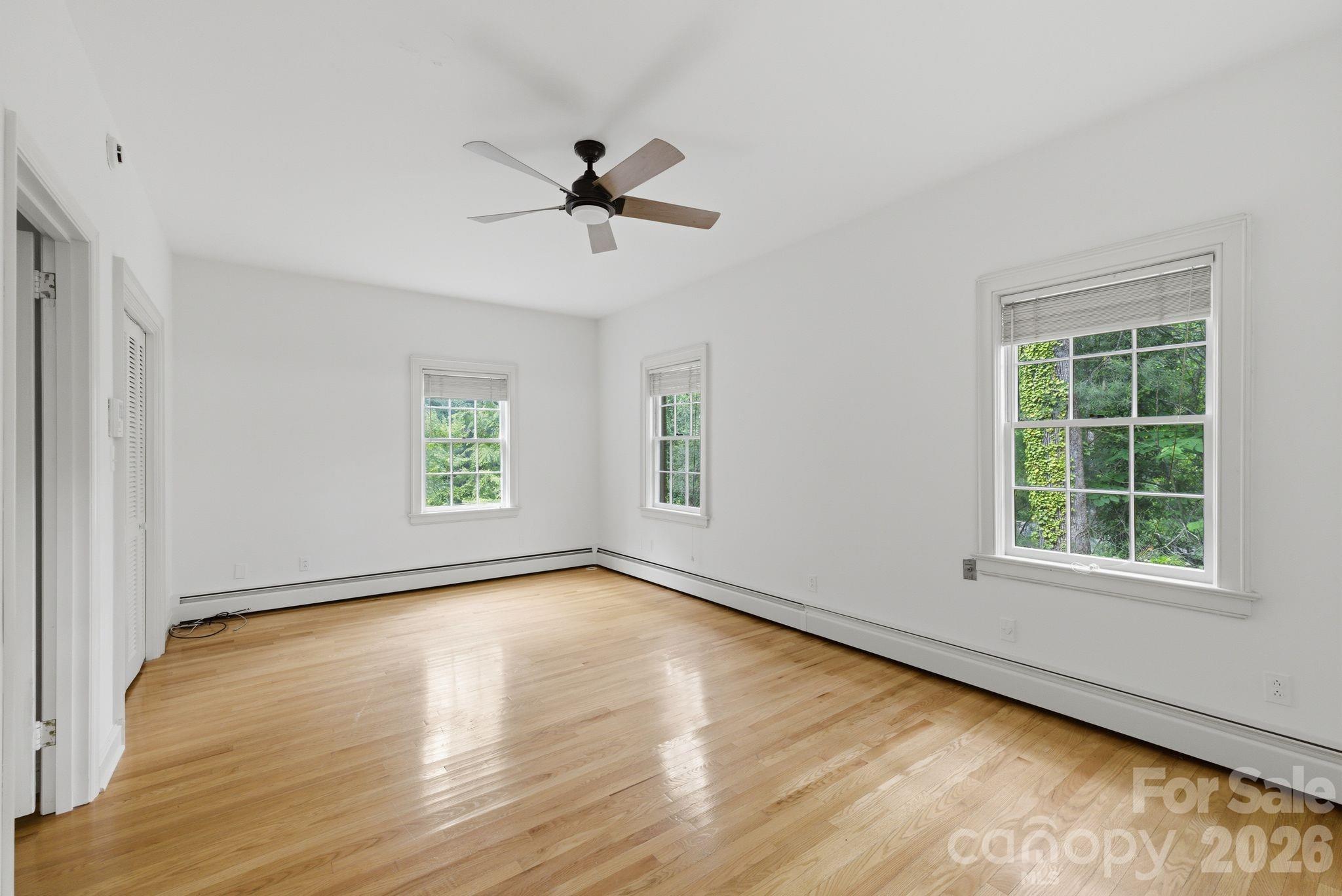 Single Family Residence at 330 Earlwood Road, Statesville, photo 20 of 48
