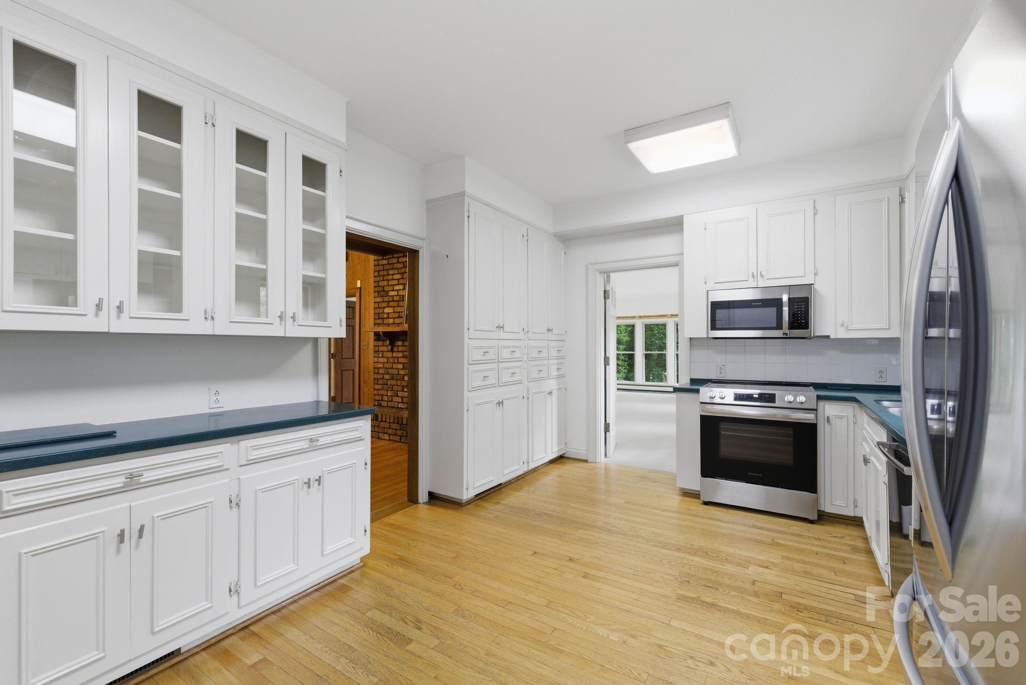 Single Family Residence at 330 Earlwood Road, Statesville, photo 25 of 48