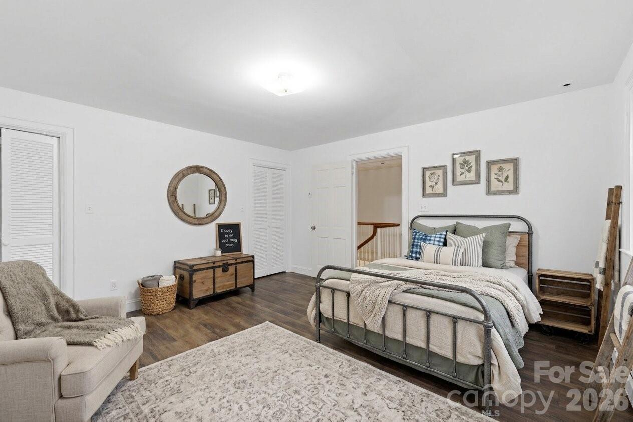 Virtually Staged - 330 Earlwood Road, Statesville
