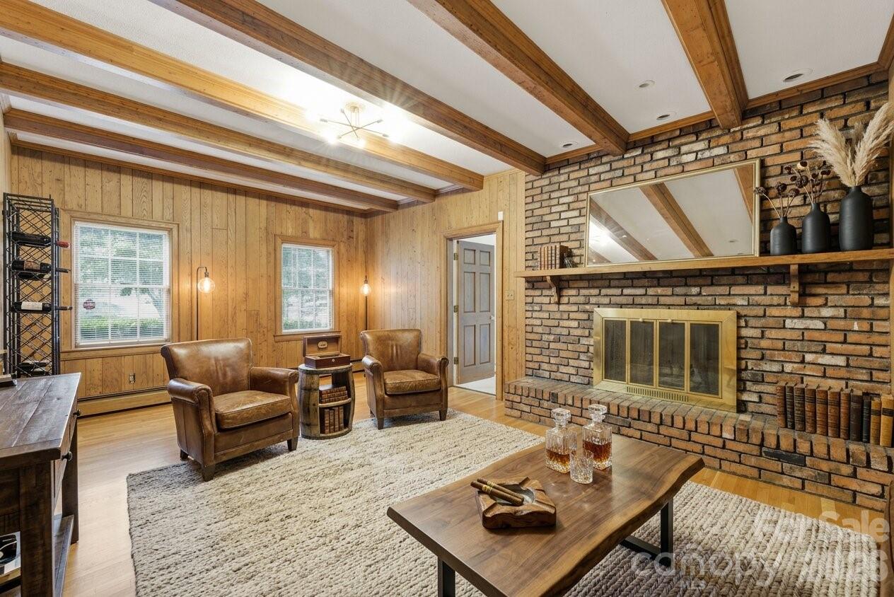 Virtually Staged - 330 Earlwood Road, Statesville