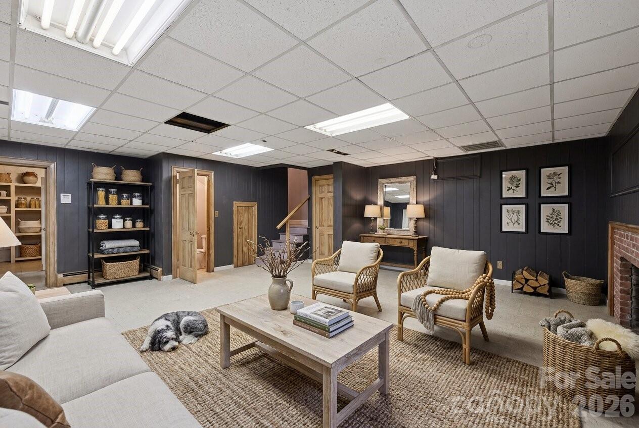 Virtually Staged - 330 Earlwood Road, Statesville