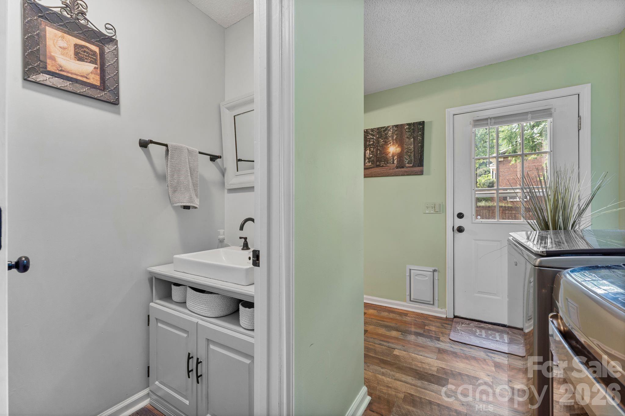 Single Family Residence at 1014 Bramblewood Court NE, Lenoir, photo 32 of 45