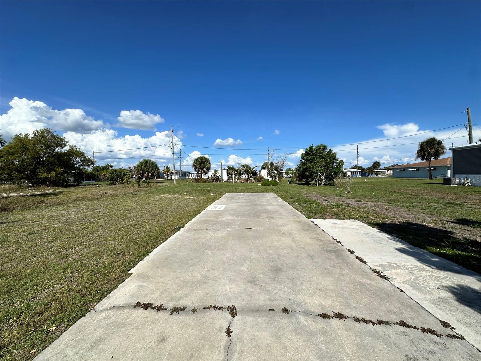 Land at 1427 SEAGULL DR, ENGLEWOOD, photo 5 of 7