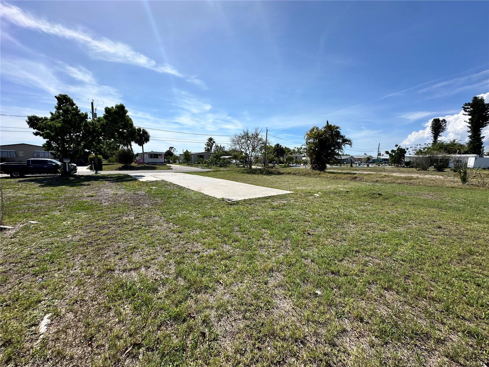1427 SEAGULL DR