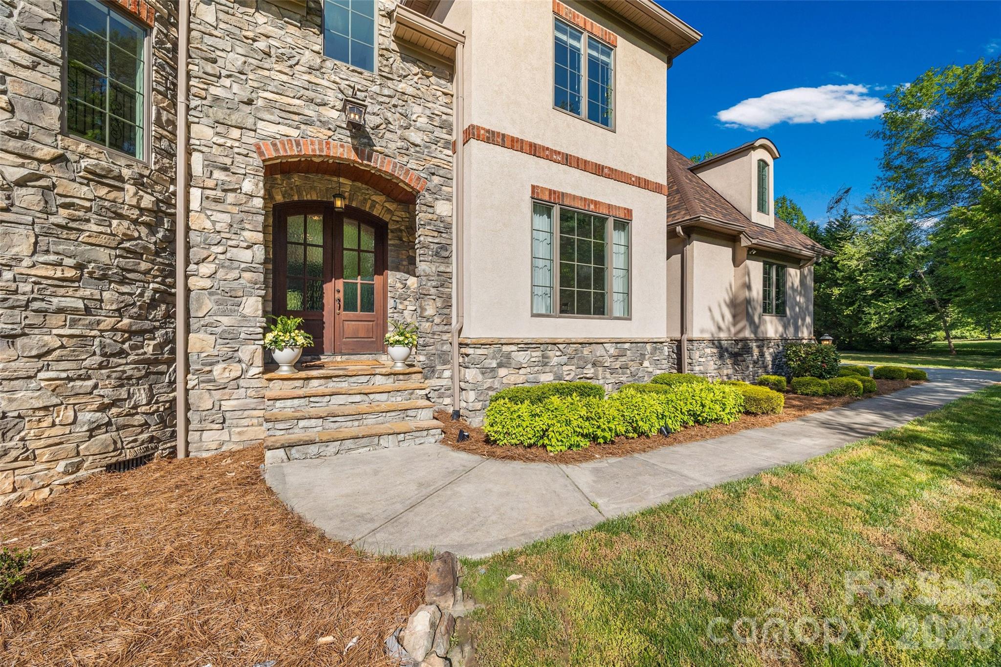 Single Family Residence at 14925 Henry Harrison Stillwell Drive, Huntersville, photo 2 of 48
