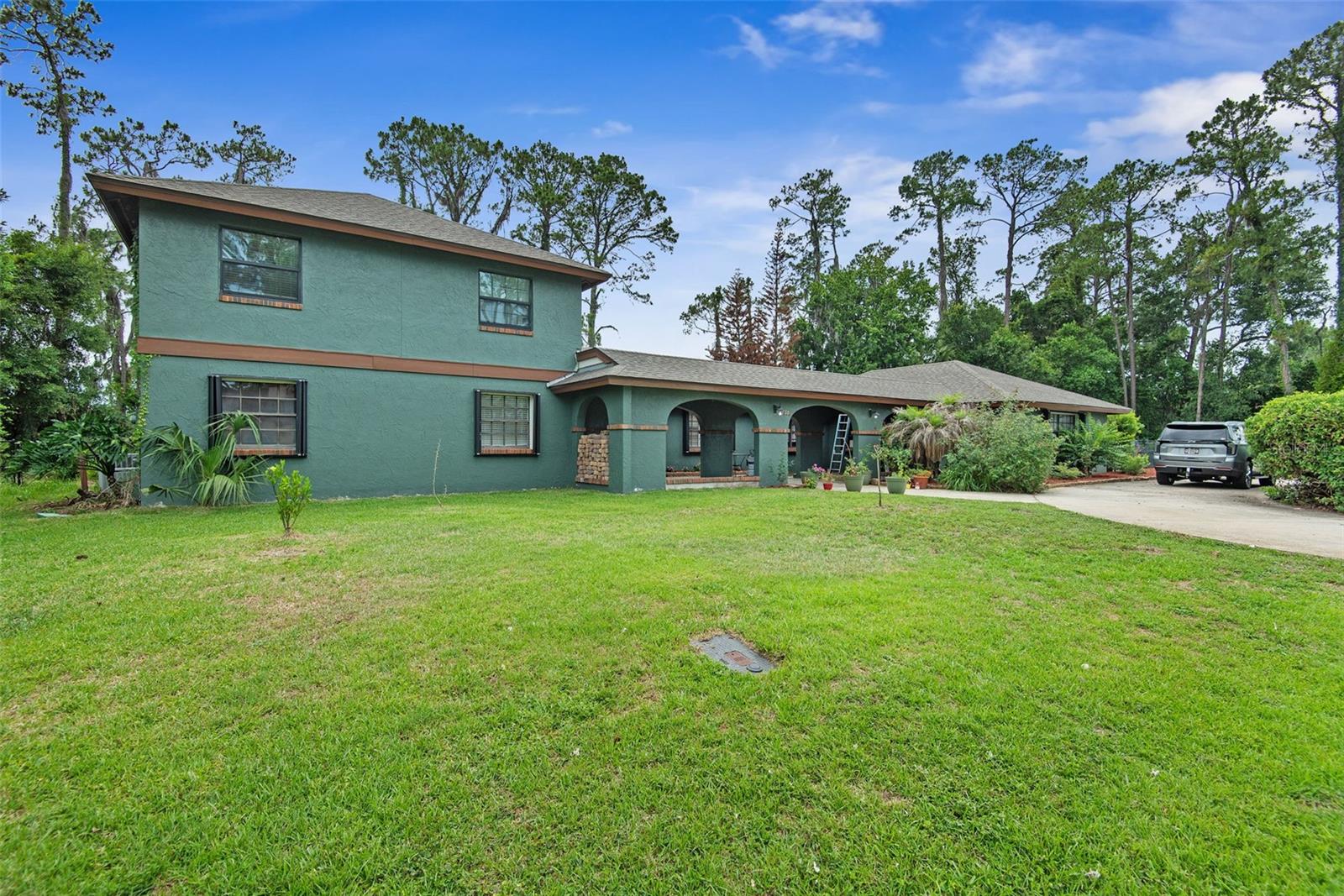 326 WELLINGTON DR
