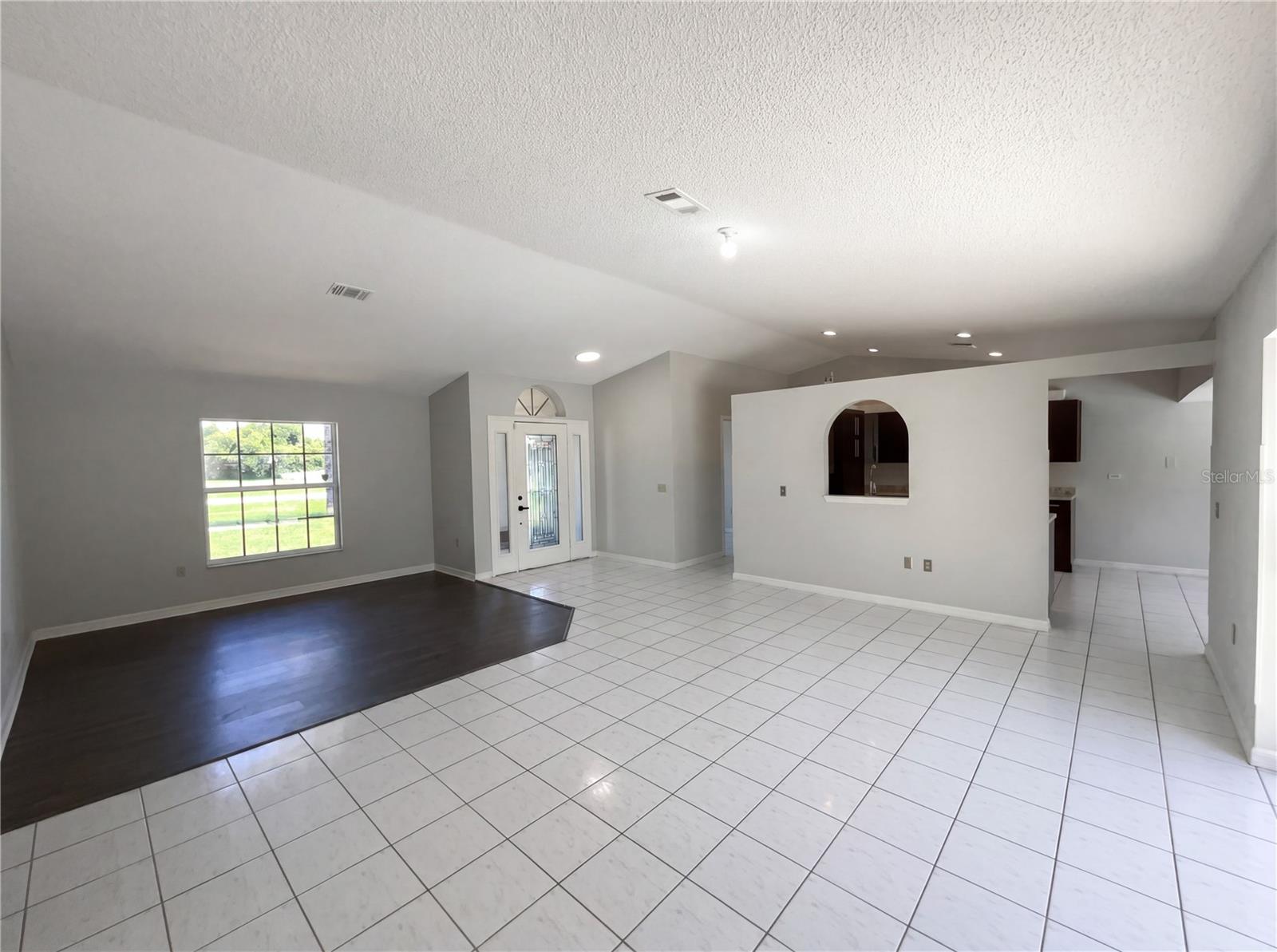 Single Family Residence at 1750 EVERGREEN CT, KISSIMMEE, photo 8 of 33