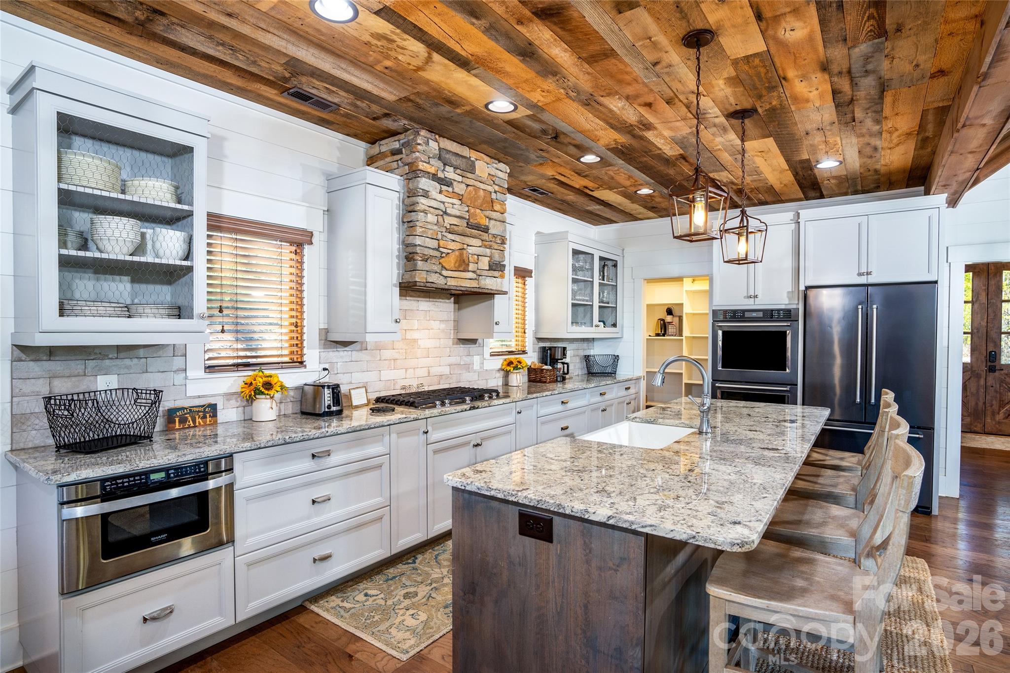 Single Family Residence at 2349 Cornwallis Trail, Nebo, photo 13 of 42