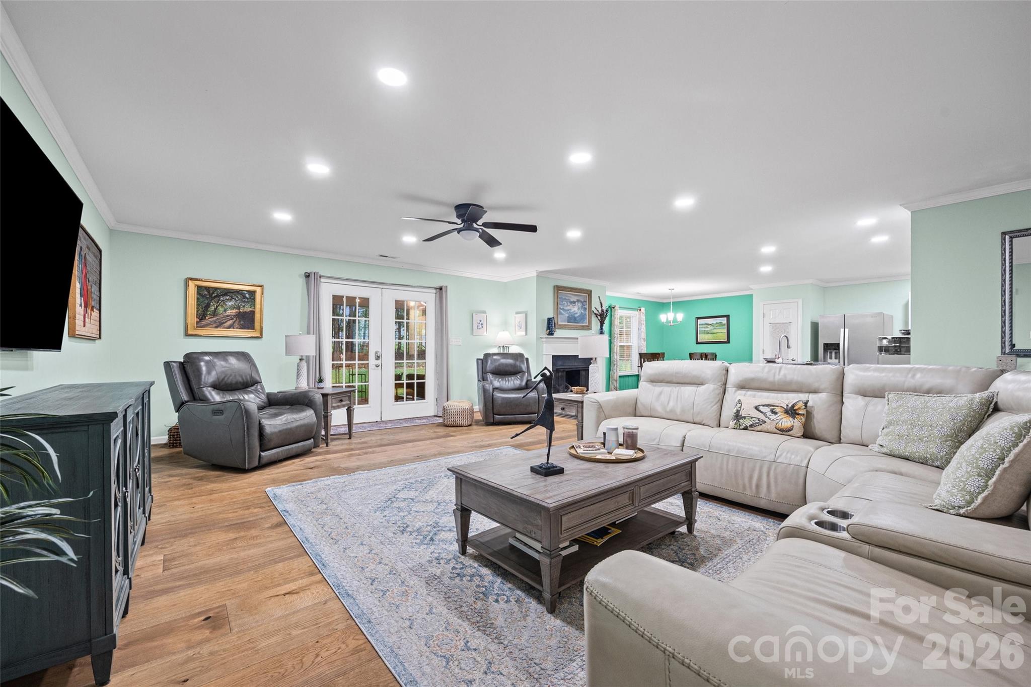 Single Family Residence at 291 Education Lane, York, photo 5 of 29