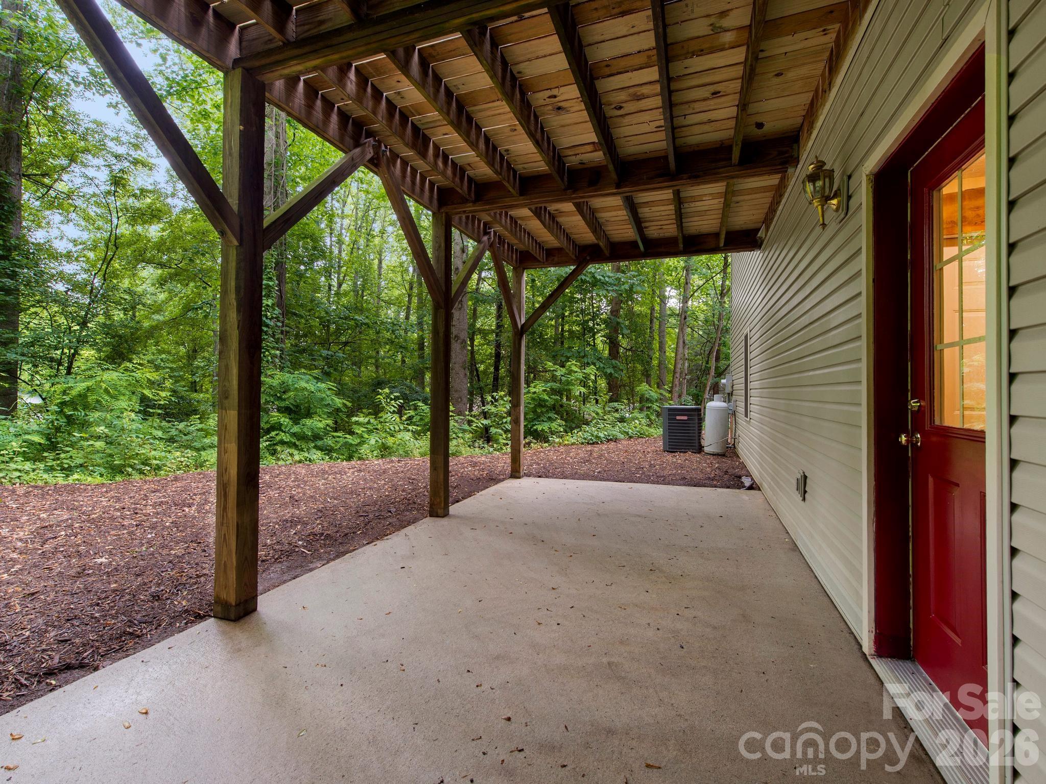 Lower patio - 37 Leatherwood Drive, Candler