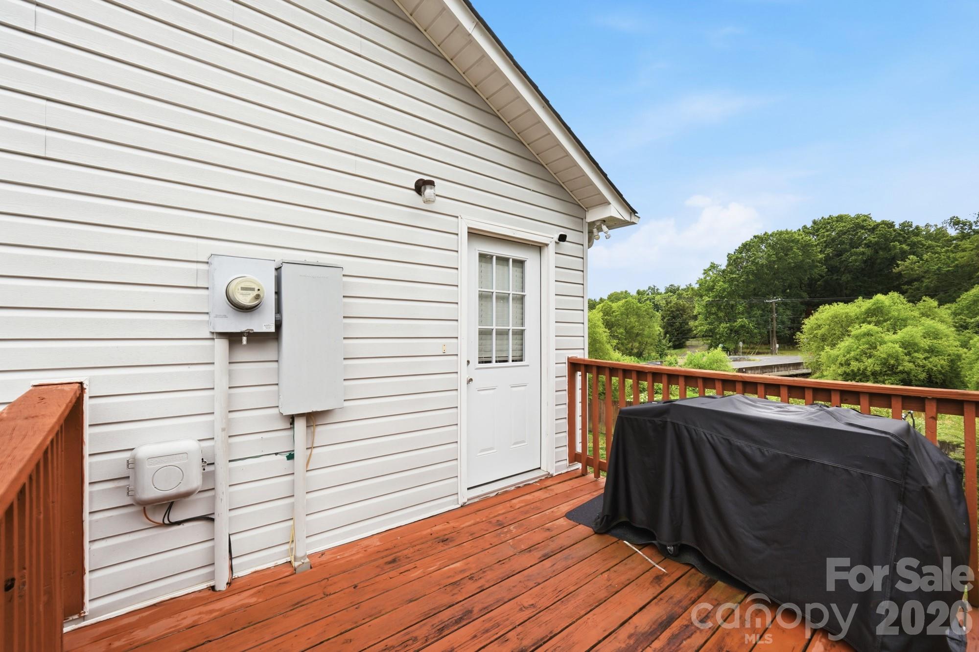 Single Family Residence at 1114 Lakeview Street, Kannapolis, photo 25 of 31