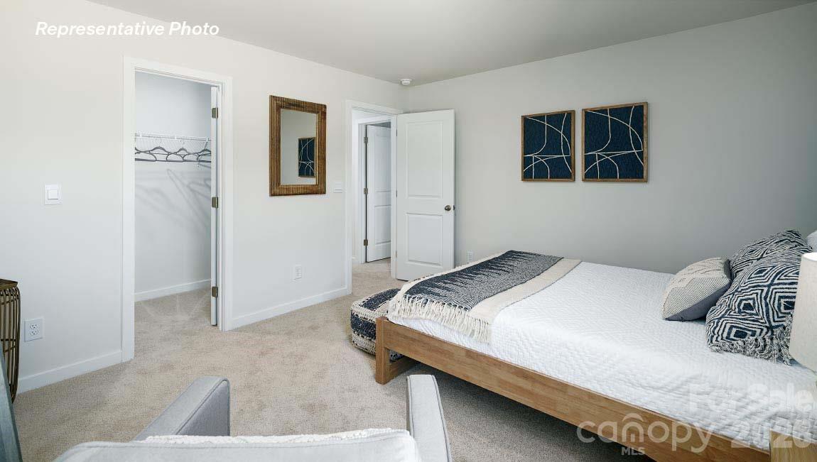 Single Family Residence at 632 17th Avenue Drive NE, Hickory, photo 10 of 31