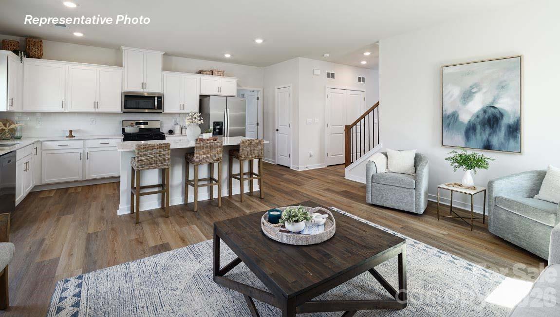 Single Family Residence at 632 17th Avenue Drive NE, Hickory, photo 18 of 31