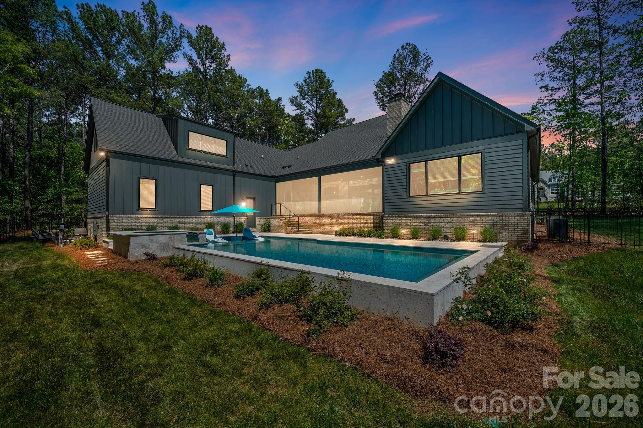 Single Family Residence at 6223 Chimney Bluff Road, Lancaster, photo 4 of 47
