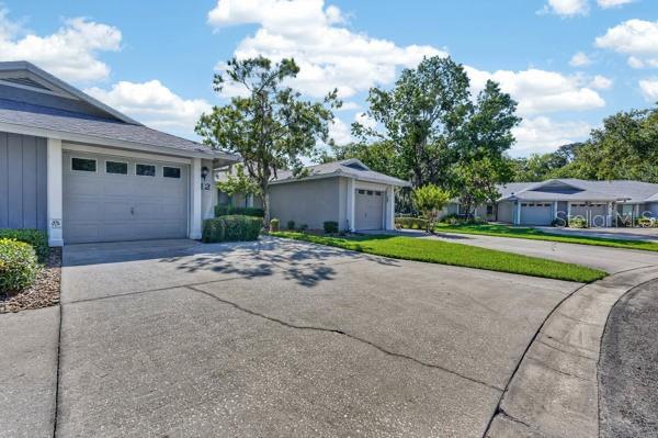 Villa at 12 LAKE FOREST CIR N, PALM COAST, photo 4 of 42