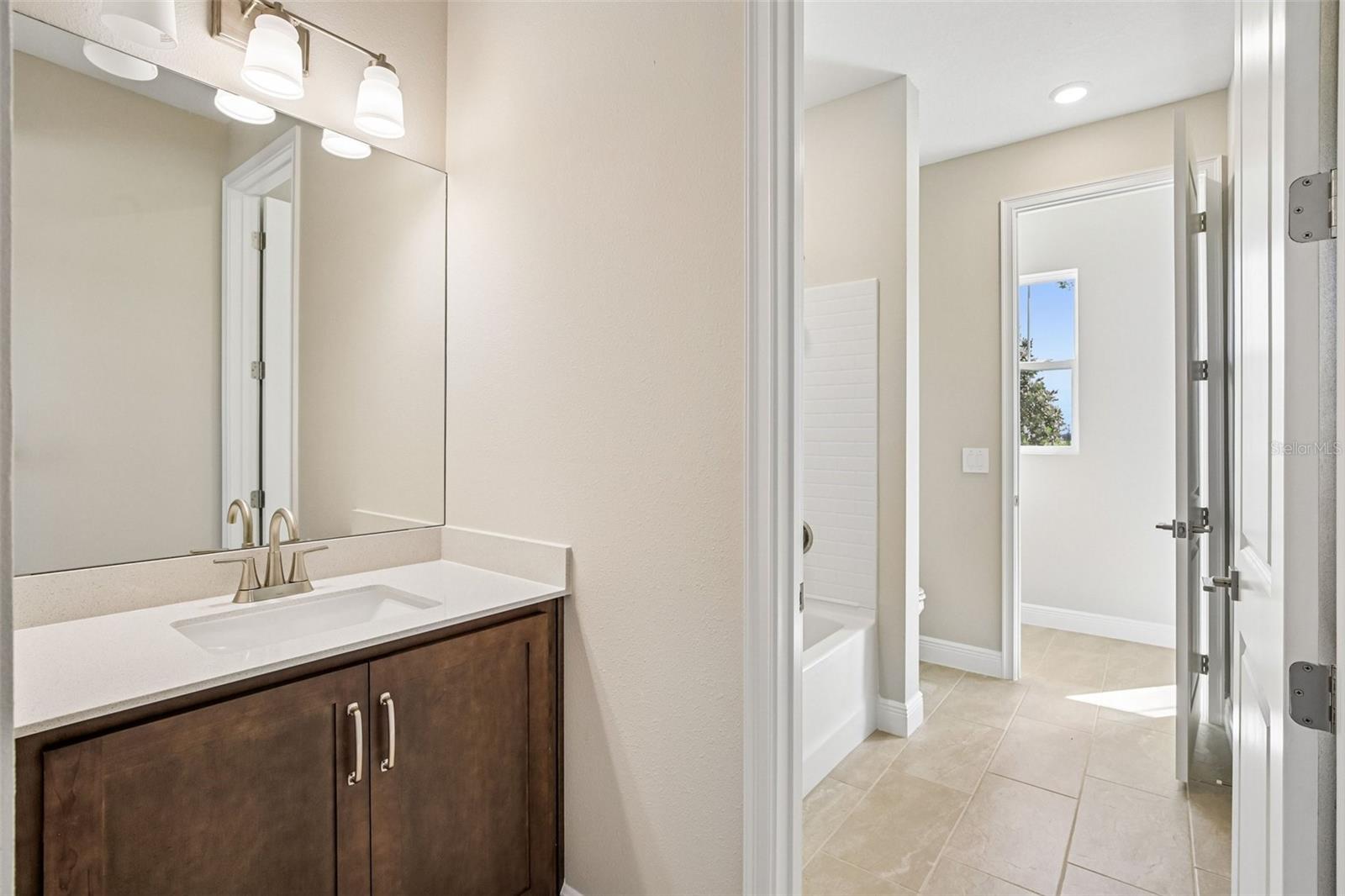 Single Family Residence at 10037 HIDDEN HAMMOCK LOOP, PARRISH, photo 8 of 29