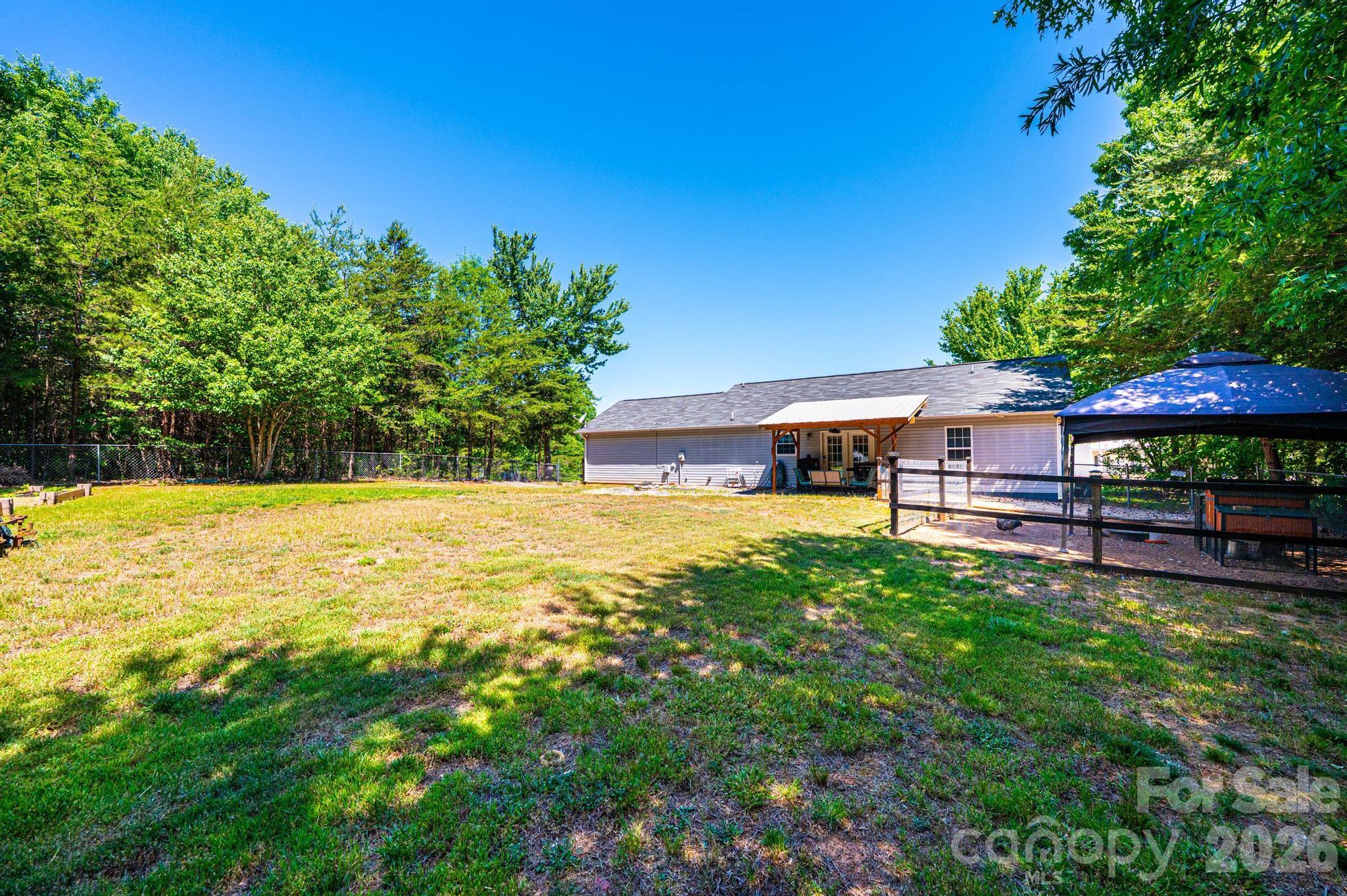 Single Family Residence at 205 Winding Cedar Drive, Statesville, photo 12 of 46