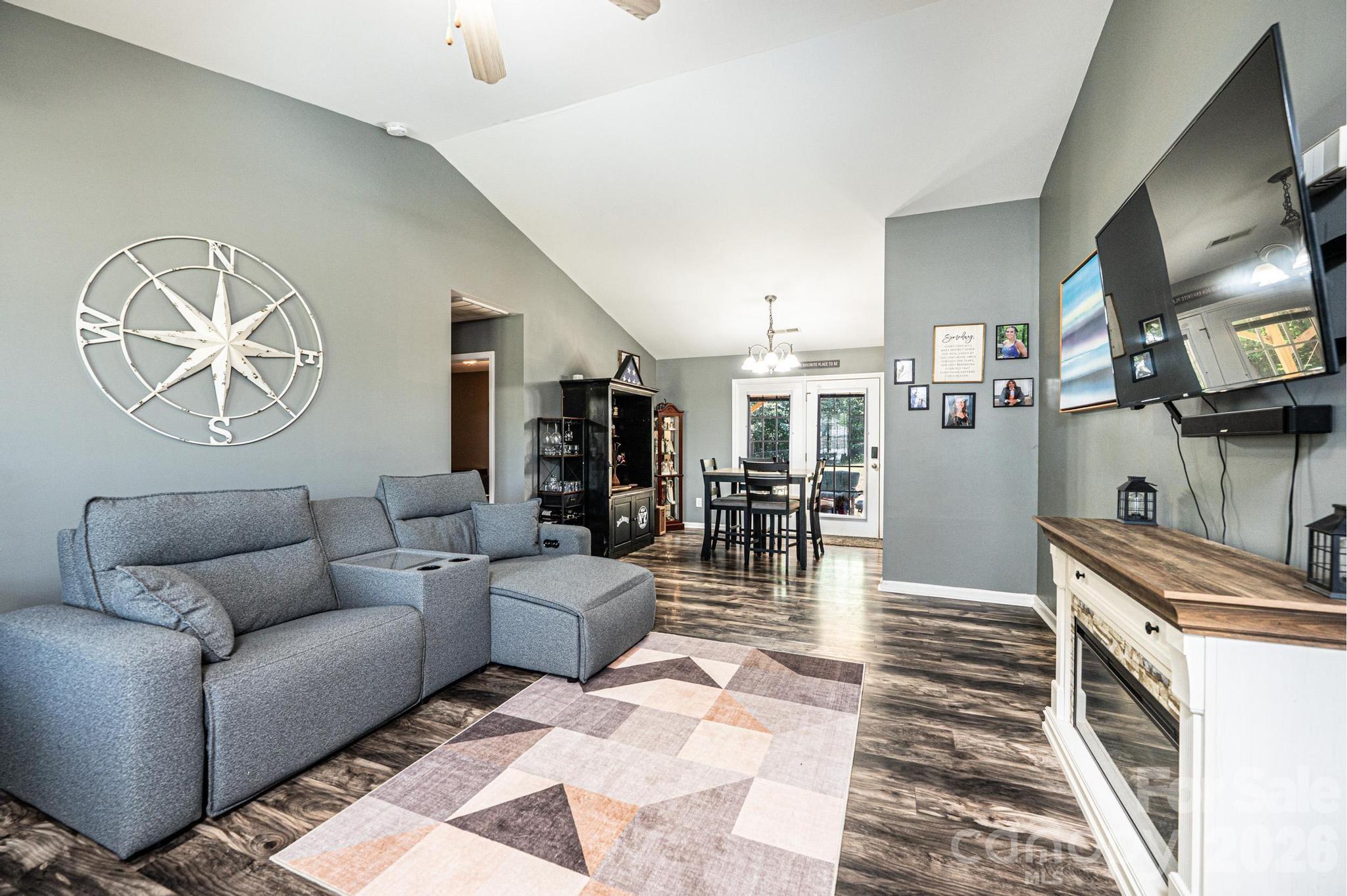 Single Family Residence at 205 Winding Cedar Drive, Statesville, photo 18 of 46