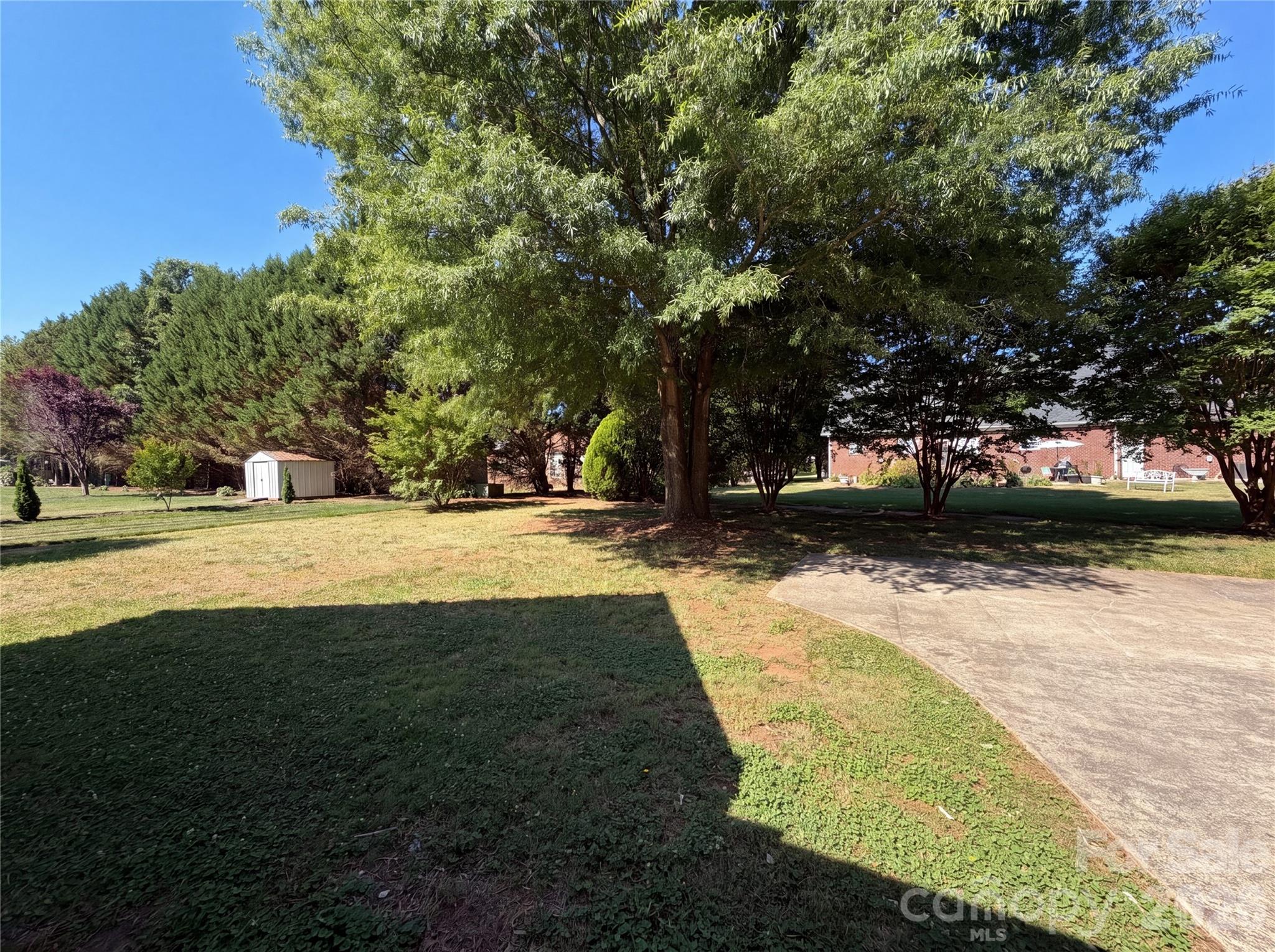 Single Family Residence at 103 Hampshire Court, Salisbury, photo 6 of 22