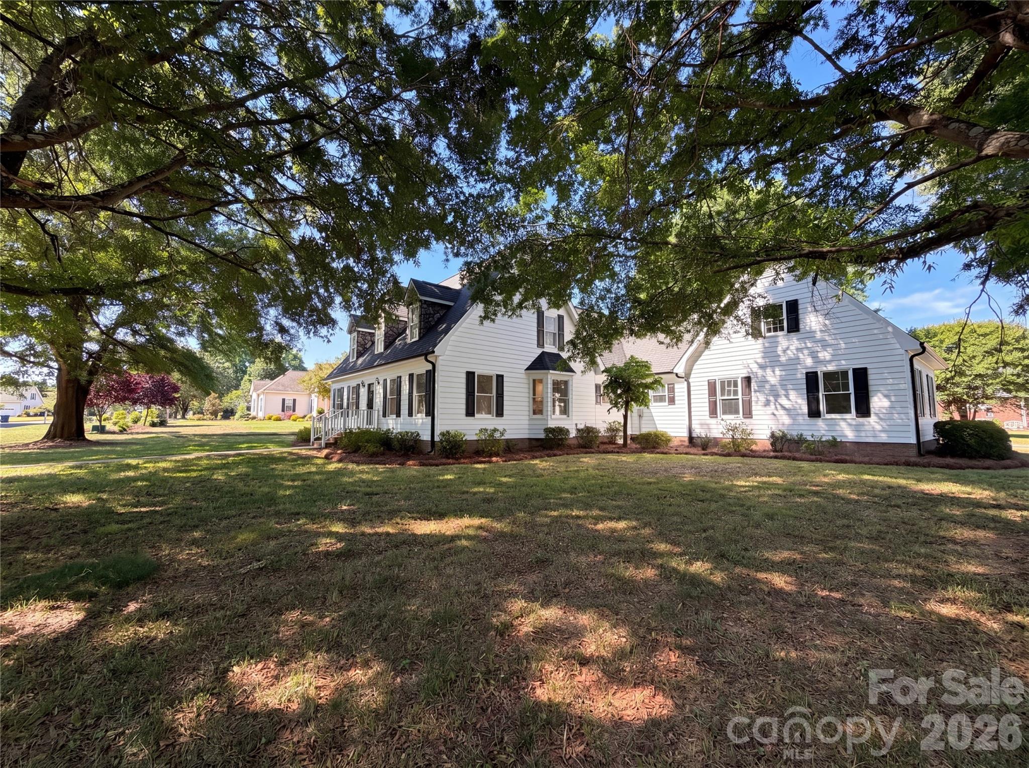 Single Family Residence at 103 Hampshire Court, Salisbury, photo 21 of 22