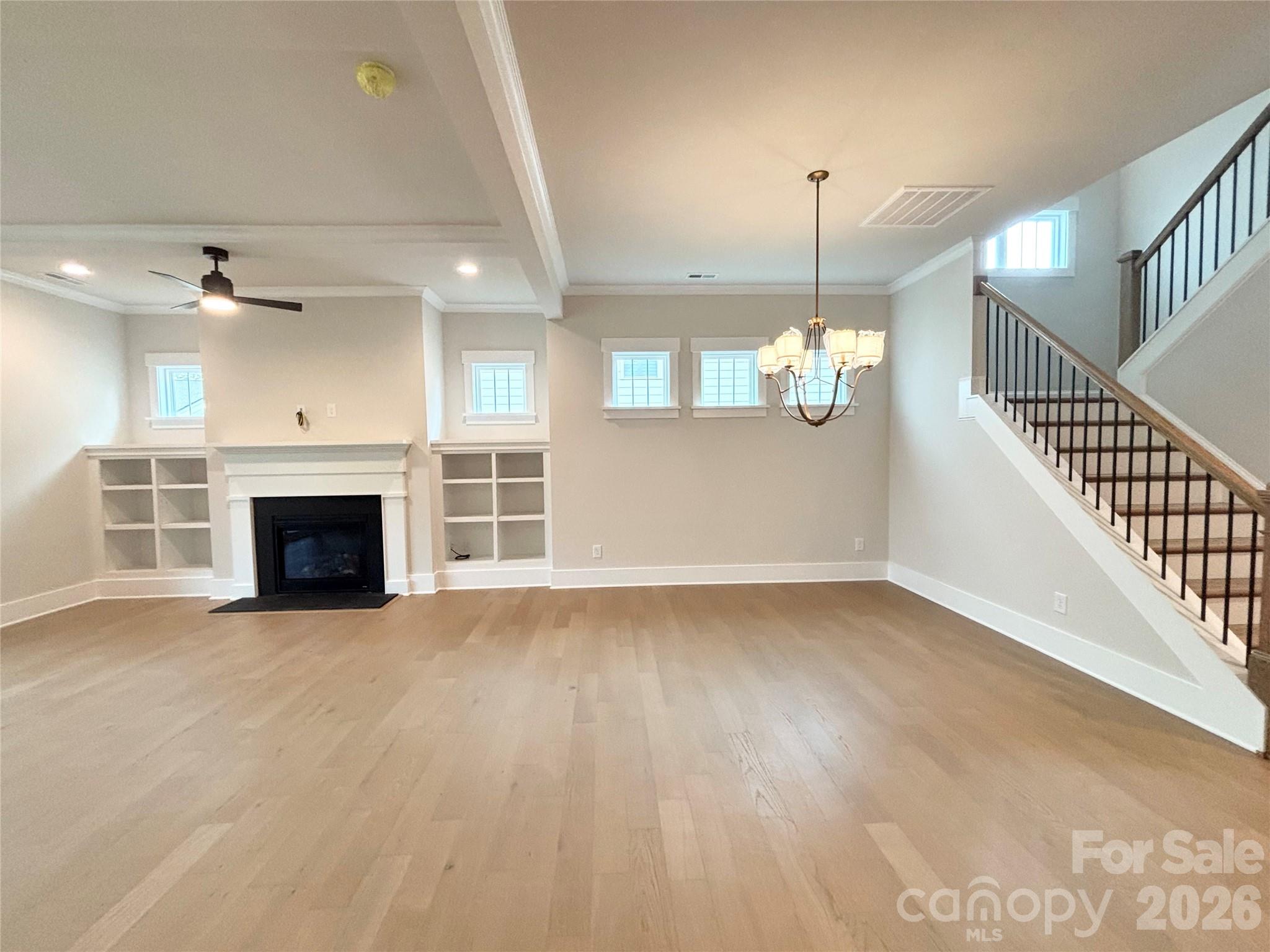 Single Family Residence at 201 Fulworth Drive NW, Concord, photo 2 of 31