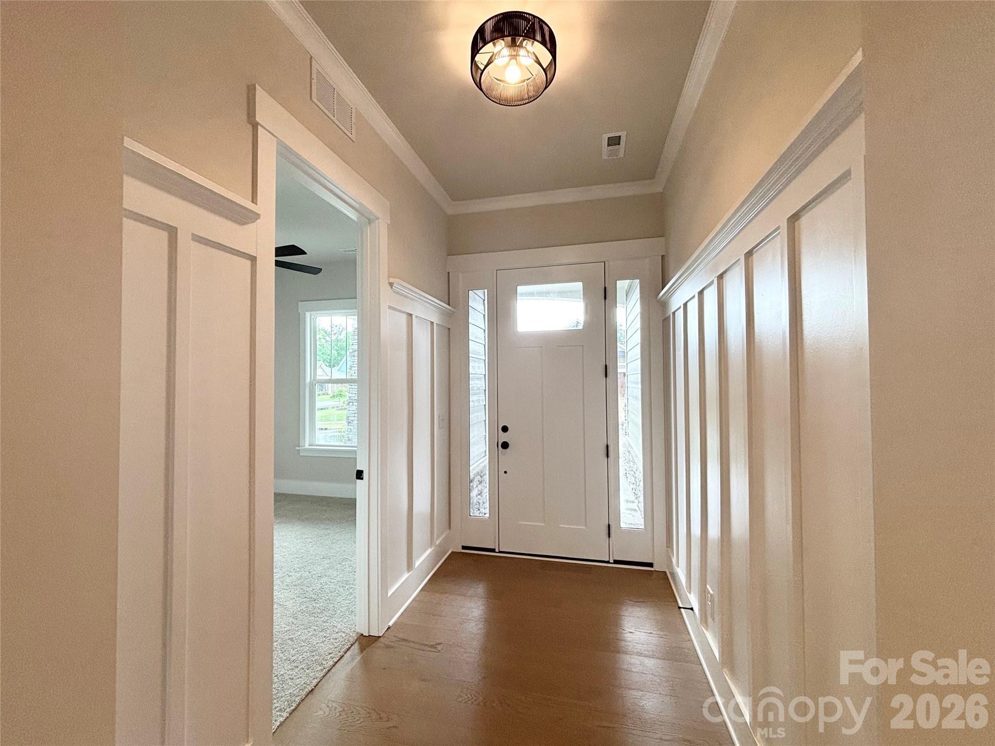 Single Family Residence at 201 Fulworth Drive NW, Concord, photo 5 of 31