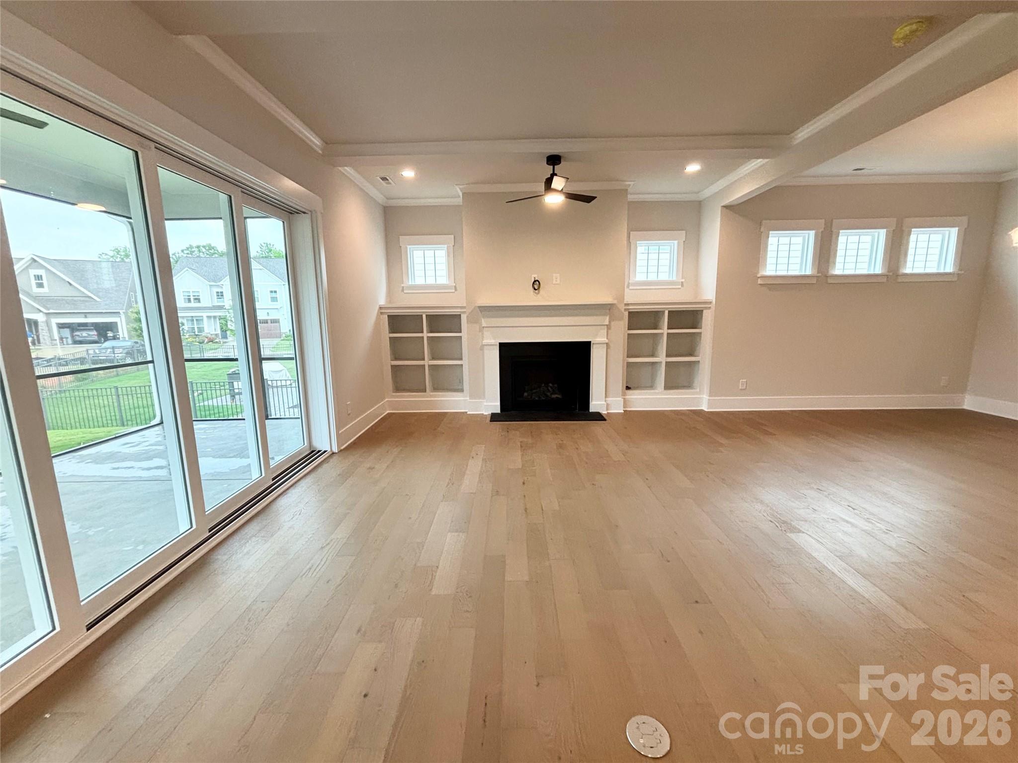 Single Family Residence at 201 Fulworth Drive NW, Concord, photo 8 of 31