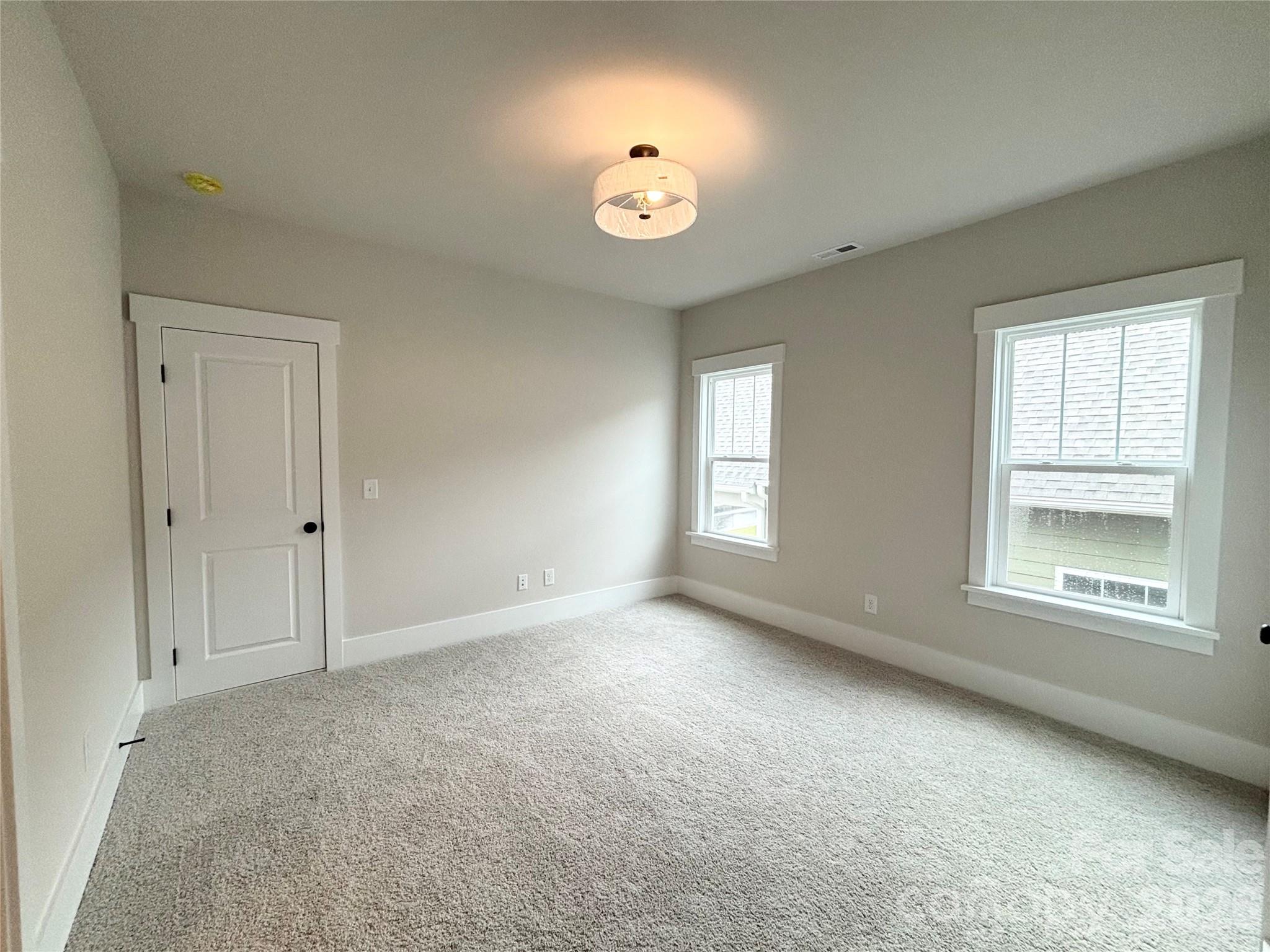 Single Family Residence at 201 Fulworth Drive NW, Concord, photo 22 of 31