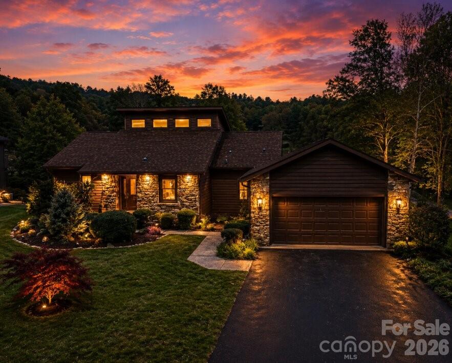 Twilight - 3104 Cove Loop Road, Hendersonville