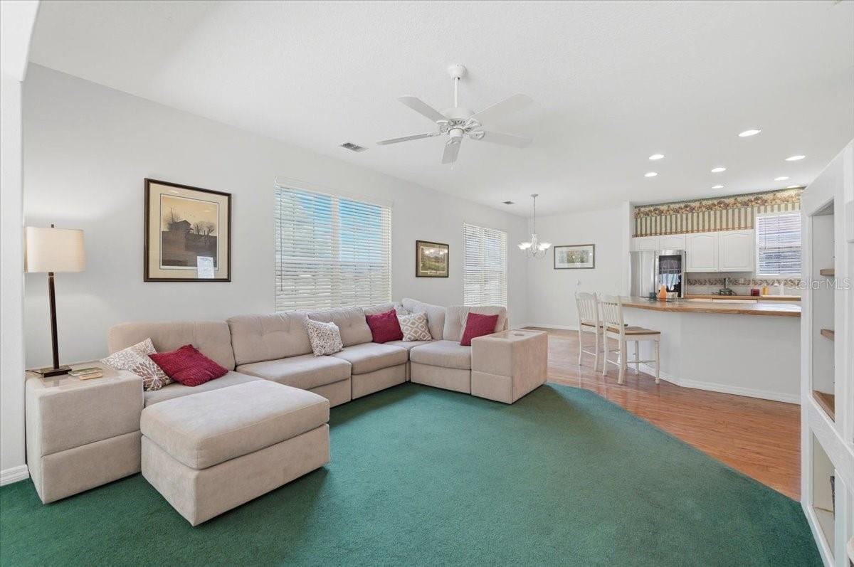 Single Family Residence at 1503 AUBURN OAKS BLVD, AUBURNDALE, photo 16 of 67