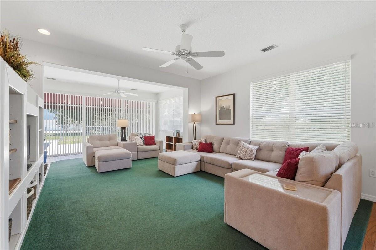 Single Family Residence at 1503 AUBURN OAKS BLVD, AUBURNDALE, photo 17 of 67