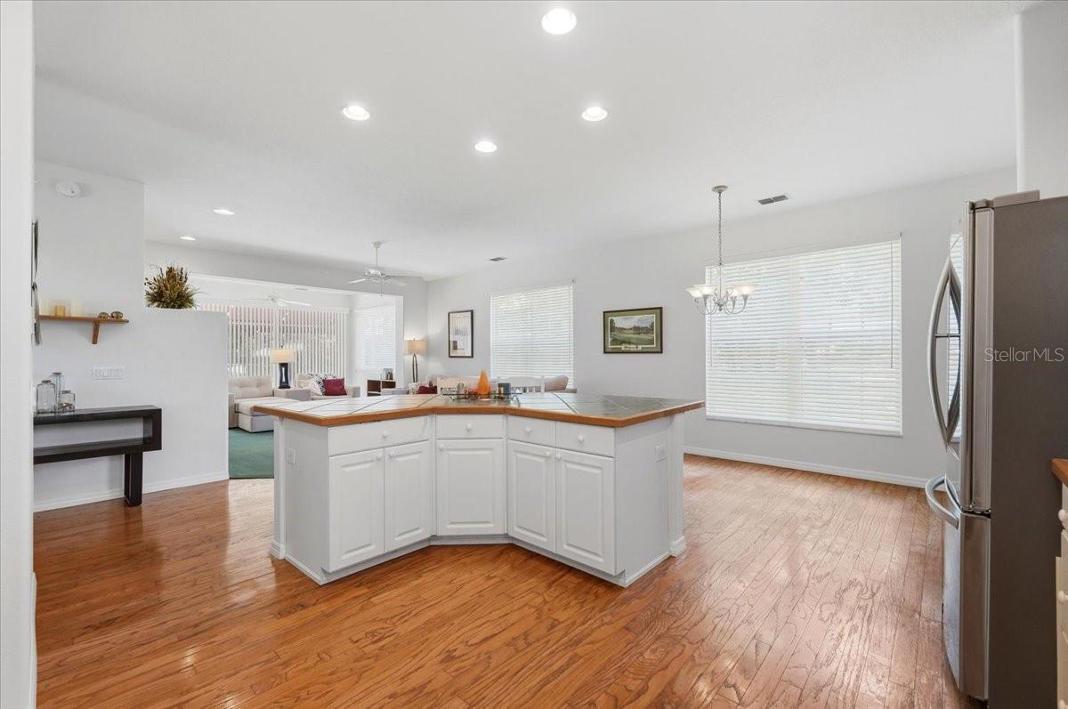 Single Family Residence at 1503 AUBURN OAKS BLVD, AUBURNDALE, photo 18 of 67