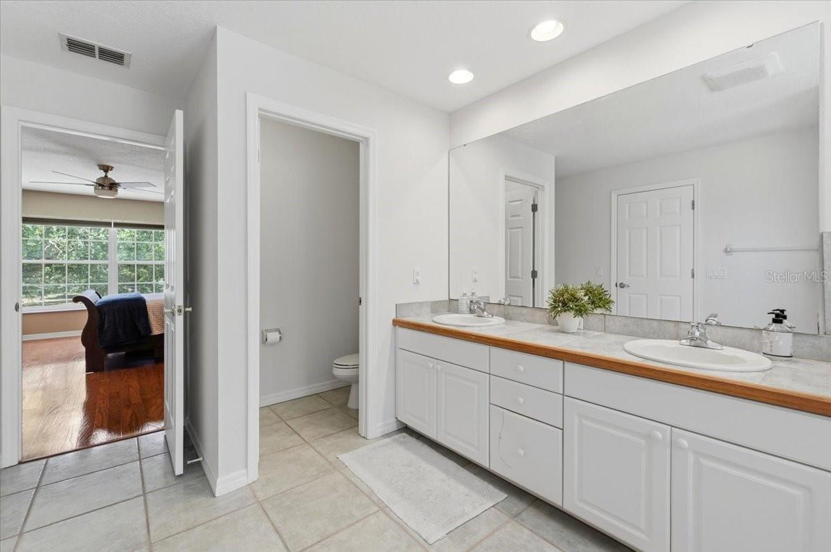 Single Family Residence at 1503 AUBURN OAKS BLVD, AUBURNDALE, photo 35 of 67