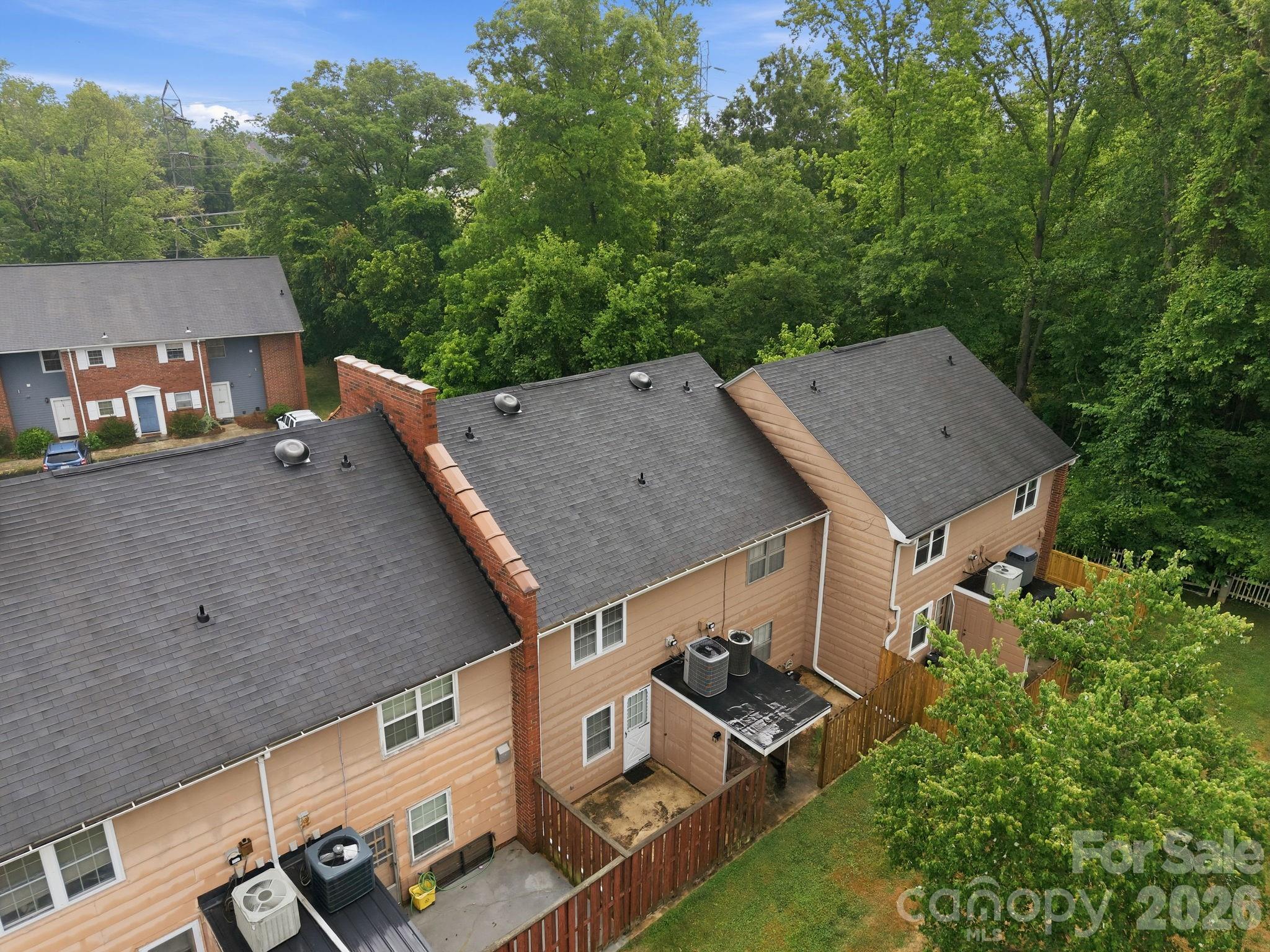 Condominium at 1300 Larchmont Place, Salisbury, photo 27 of 32