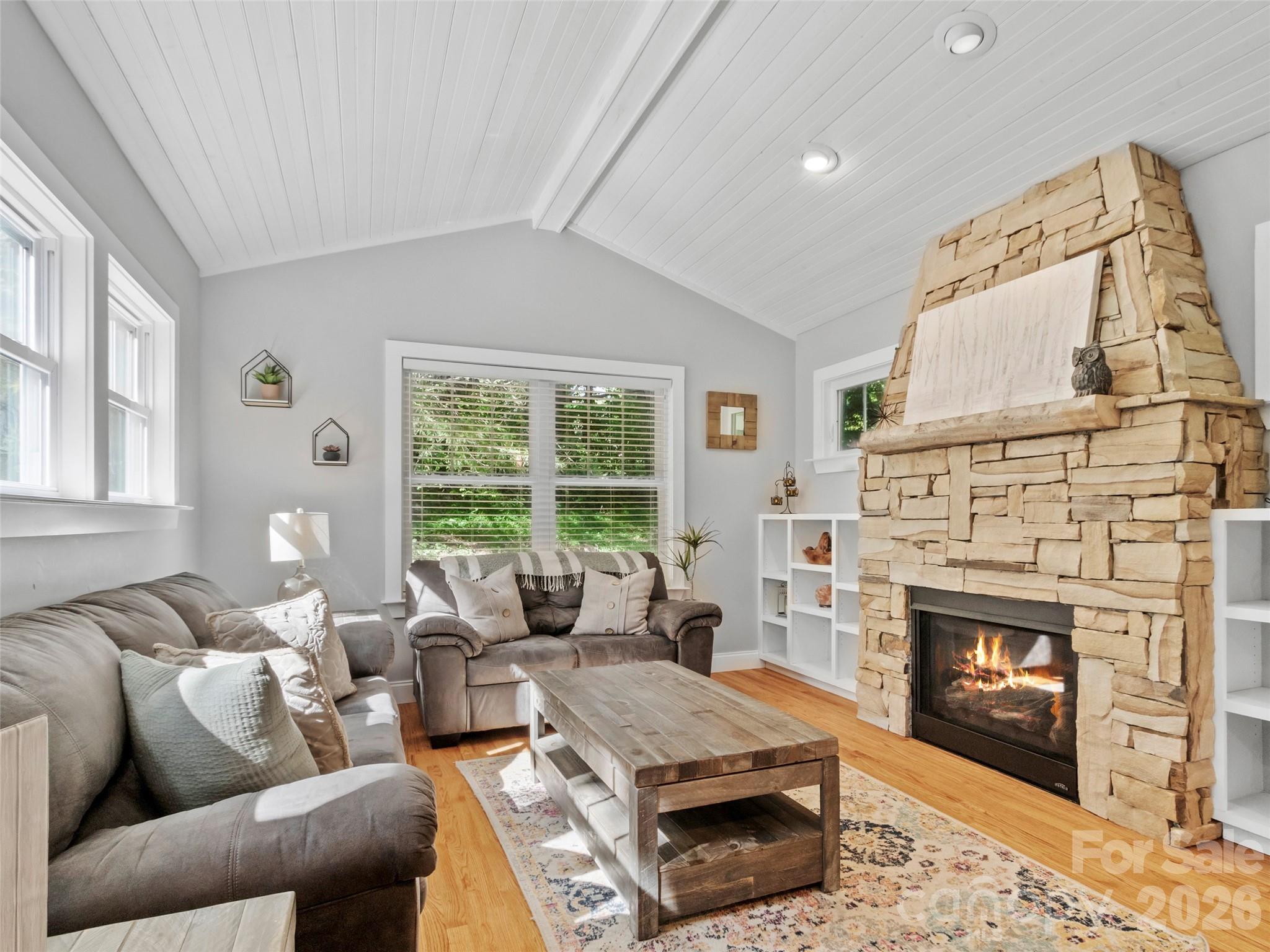 Single Family Residence at 5 Fieldtop Lane, Arden, photo 24 of 45