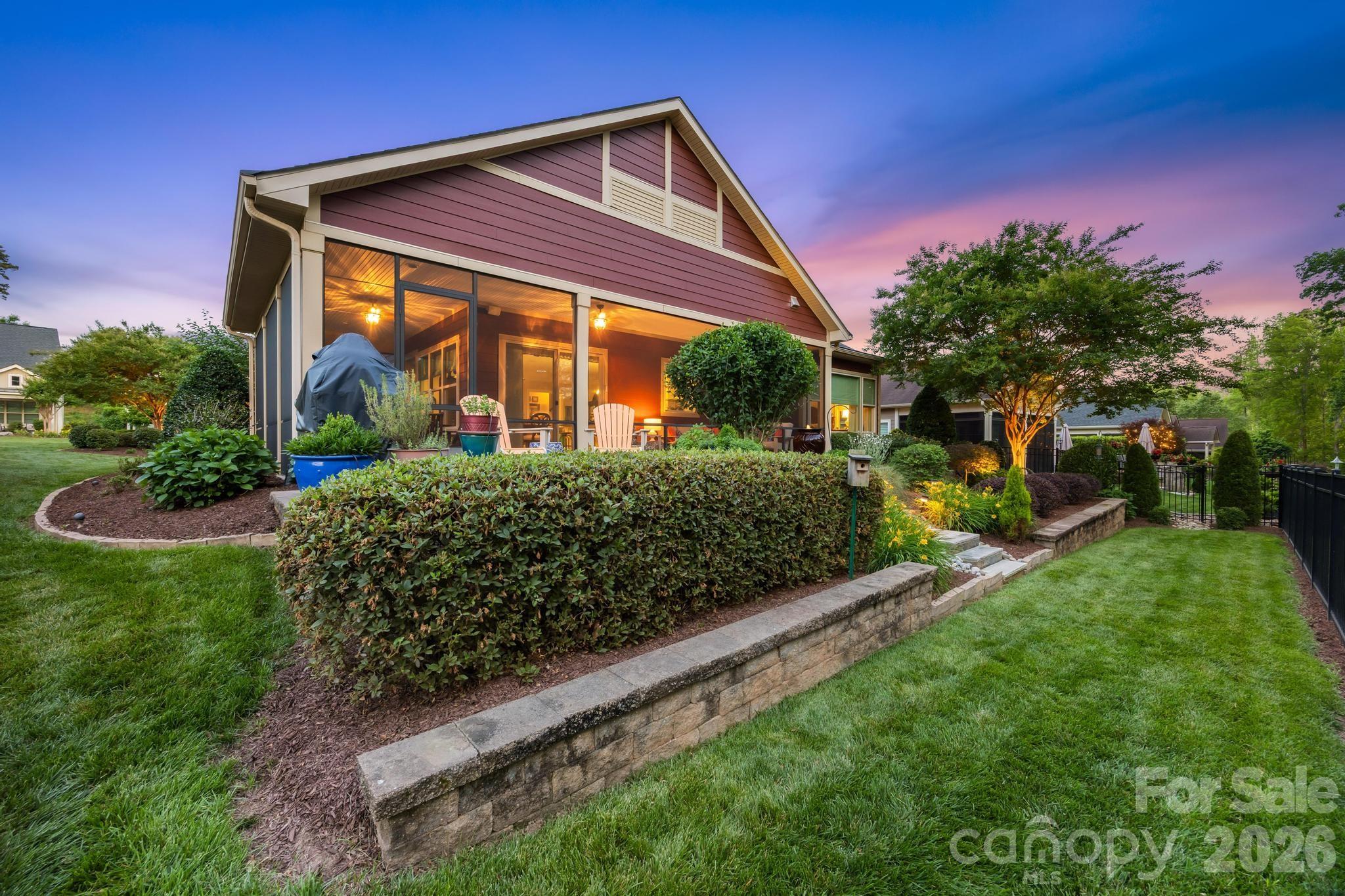 Single Family Residence at 124 Chimney Rock Court, Denver, photo 39 of 47