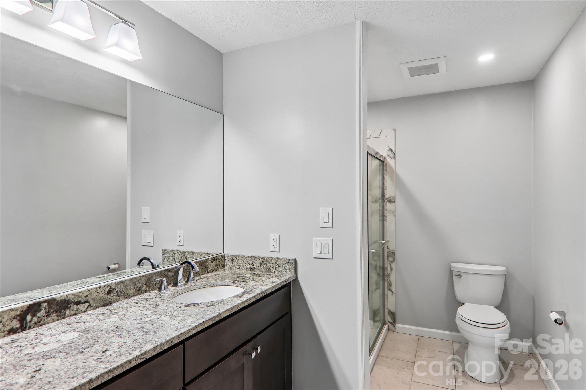 Condominium at 405 Wild Oak Lane, Hendersonville, photo 25 of 39
