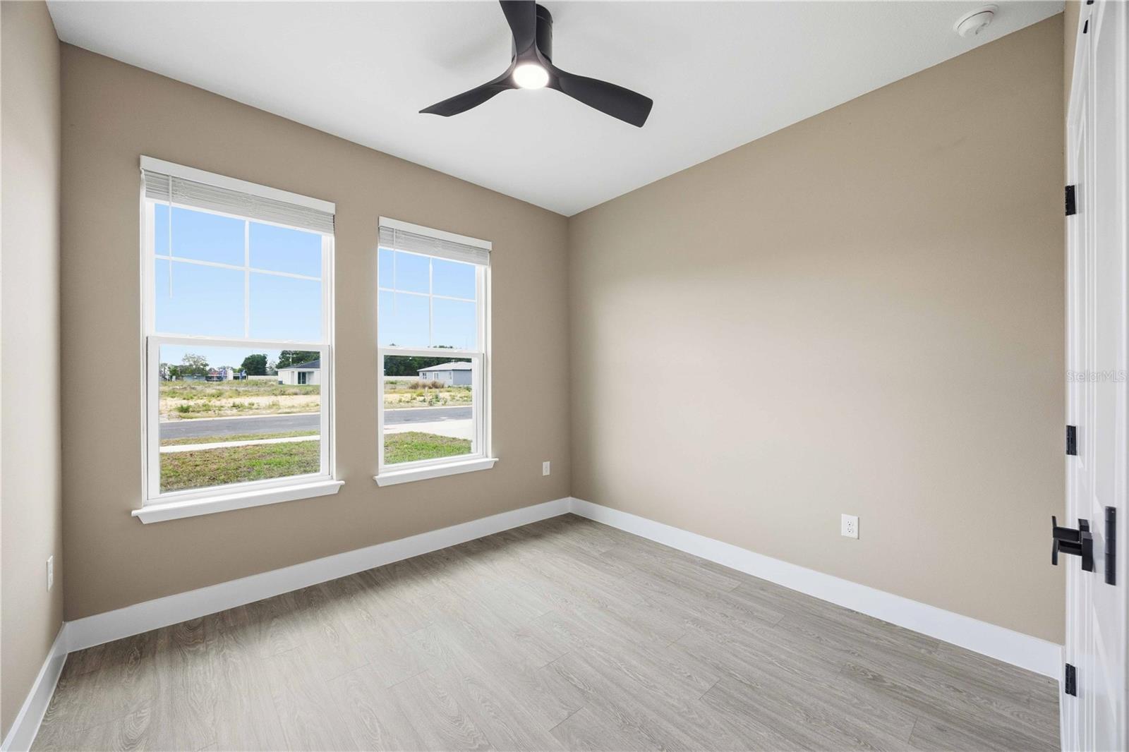 Single Family Residence at 2108 RIVER HAWK LOOP, WINTER HAVEN, photo 11 of 24