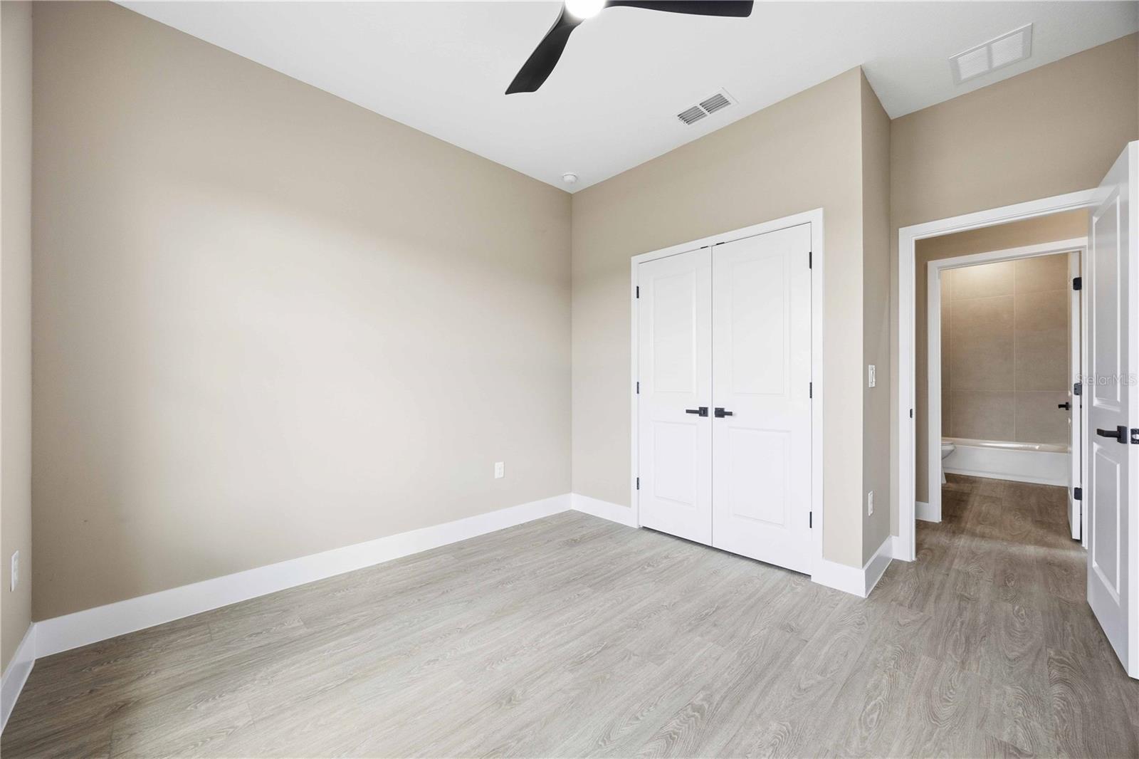 Single Family Residence at 2108 RIVER HAWK LOOP, WINTER HAVEN, photo 12 of 24