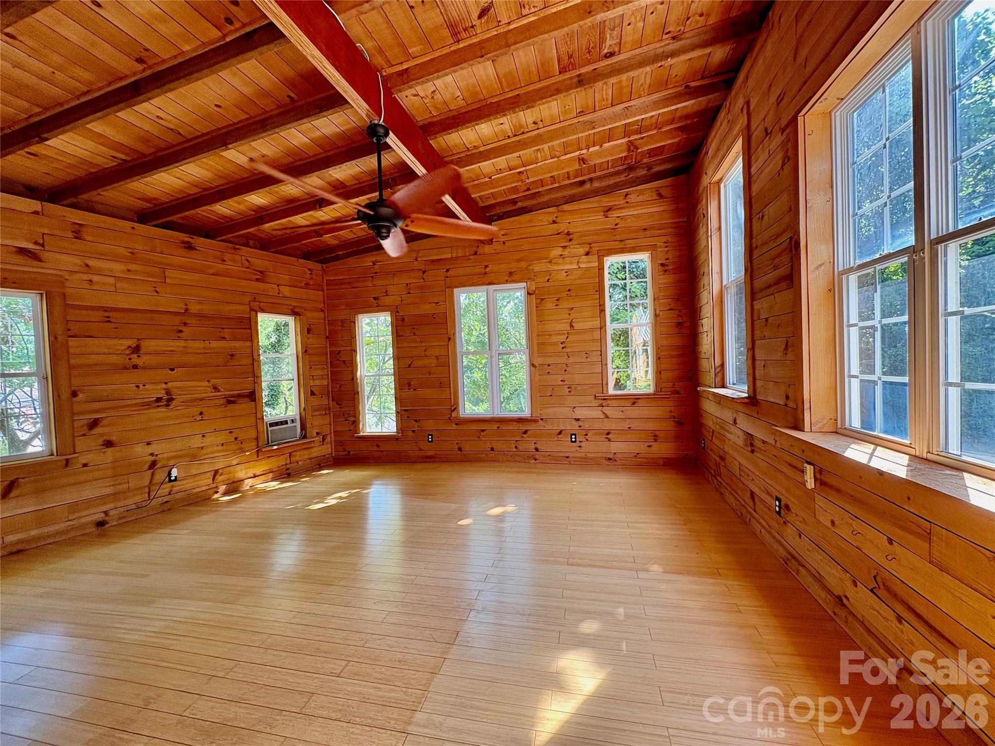 Single Family Residence at 40 Brownwood Avenue, Asheville, photo 10 of 38