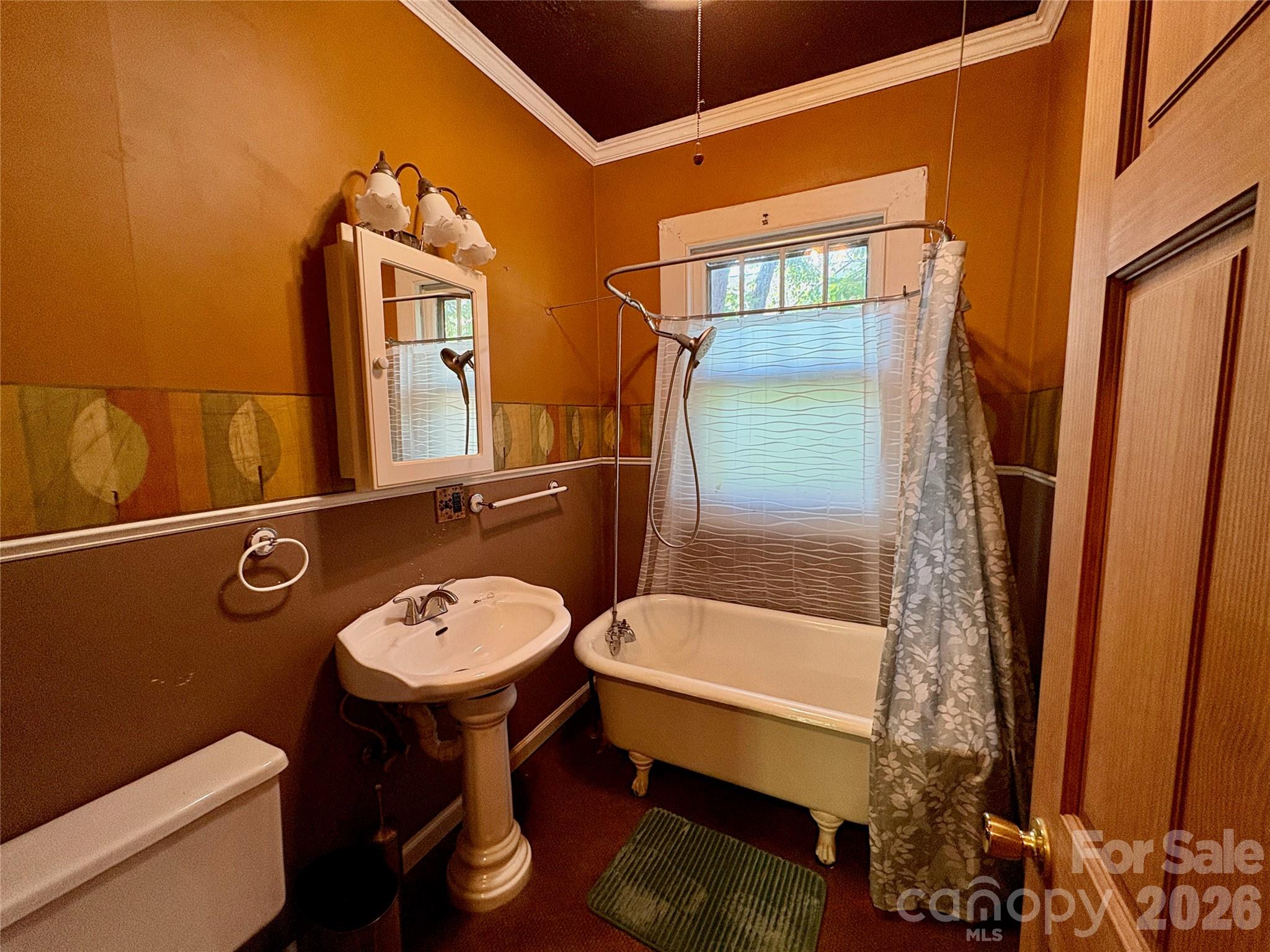 Single Family Residence at 40 Brownwood Avenue, Asheville, photo 18 of 38